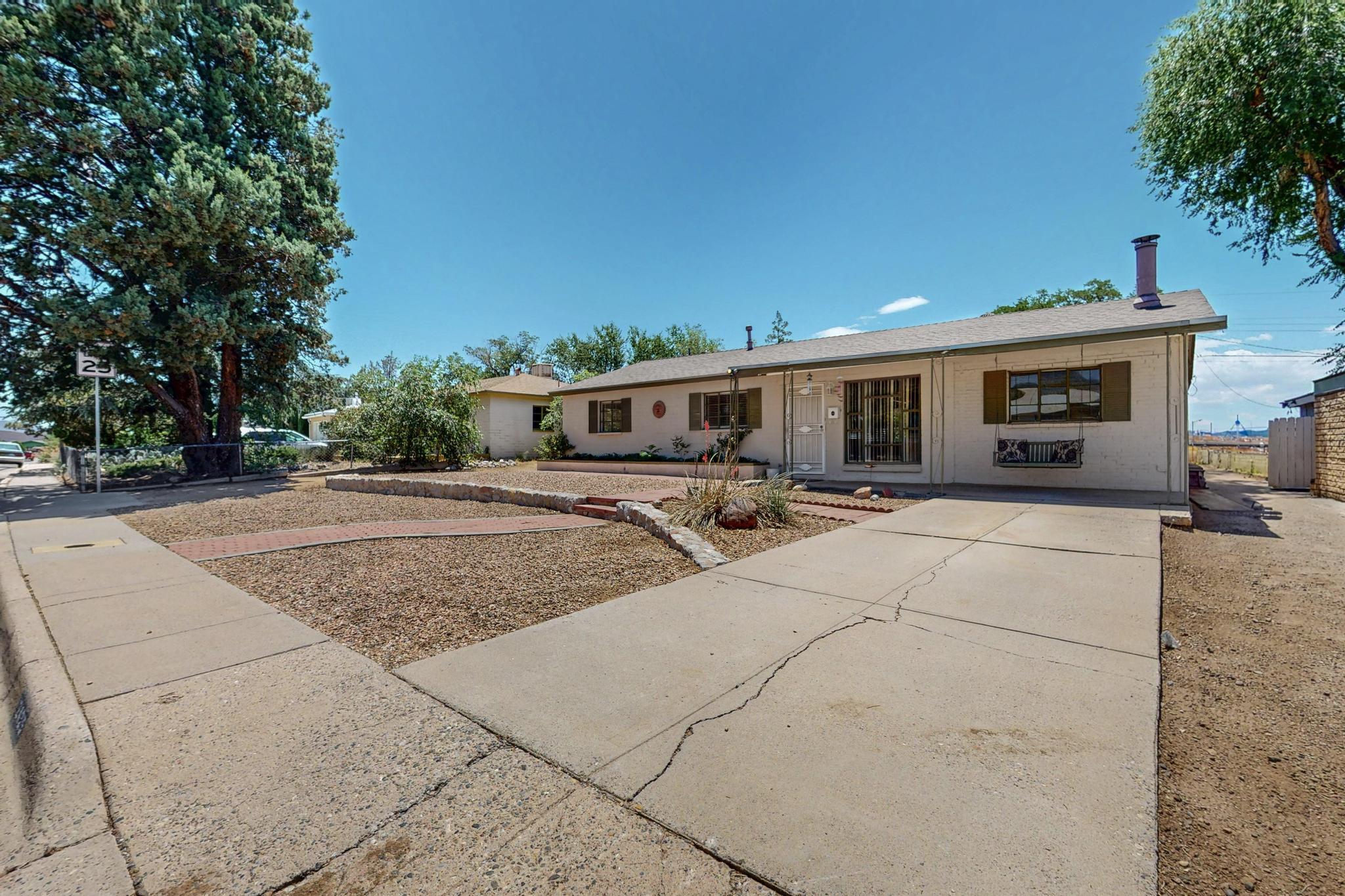 2425 PARSIFAL Street NE