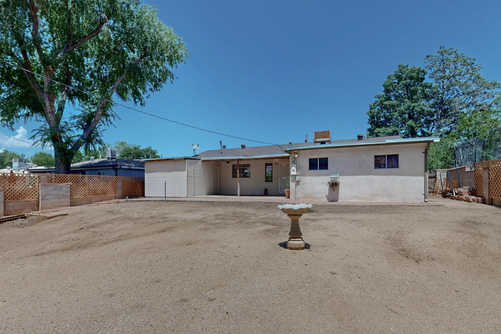 2425 PARSIFAL Street NE