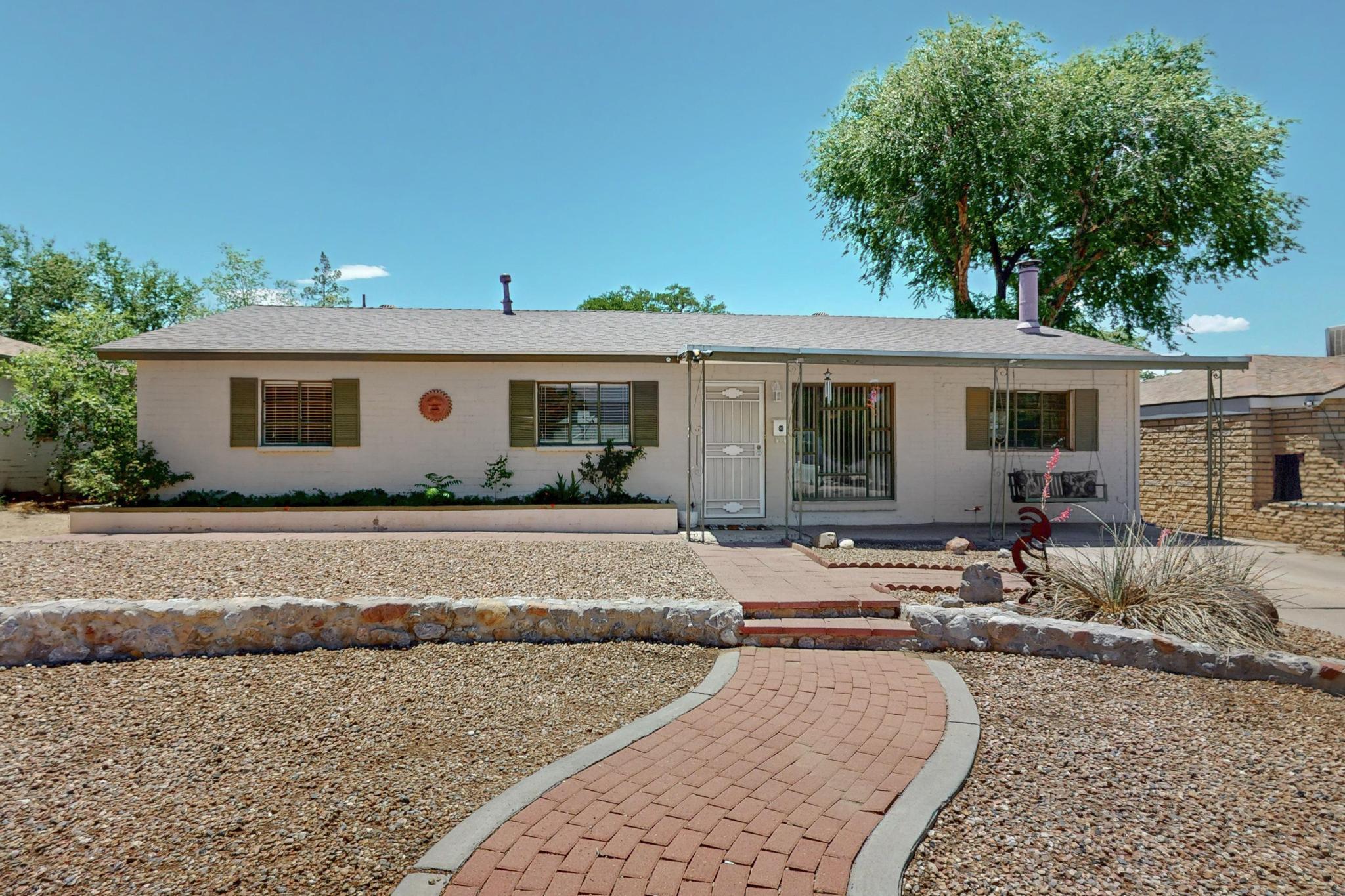 2425 PARSIFAL Street NE