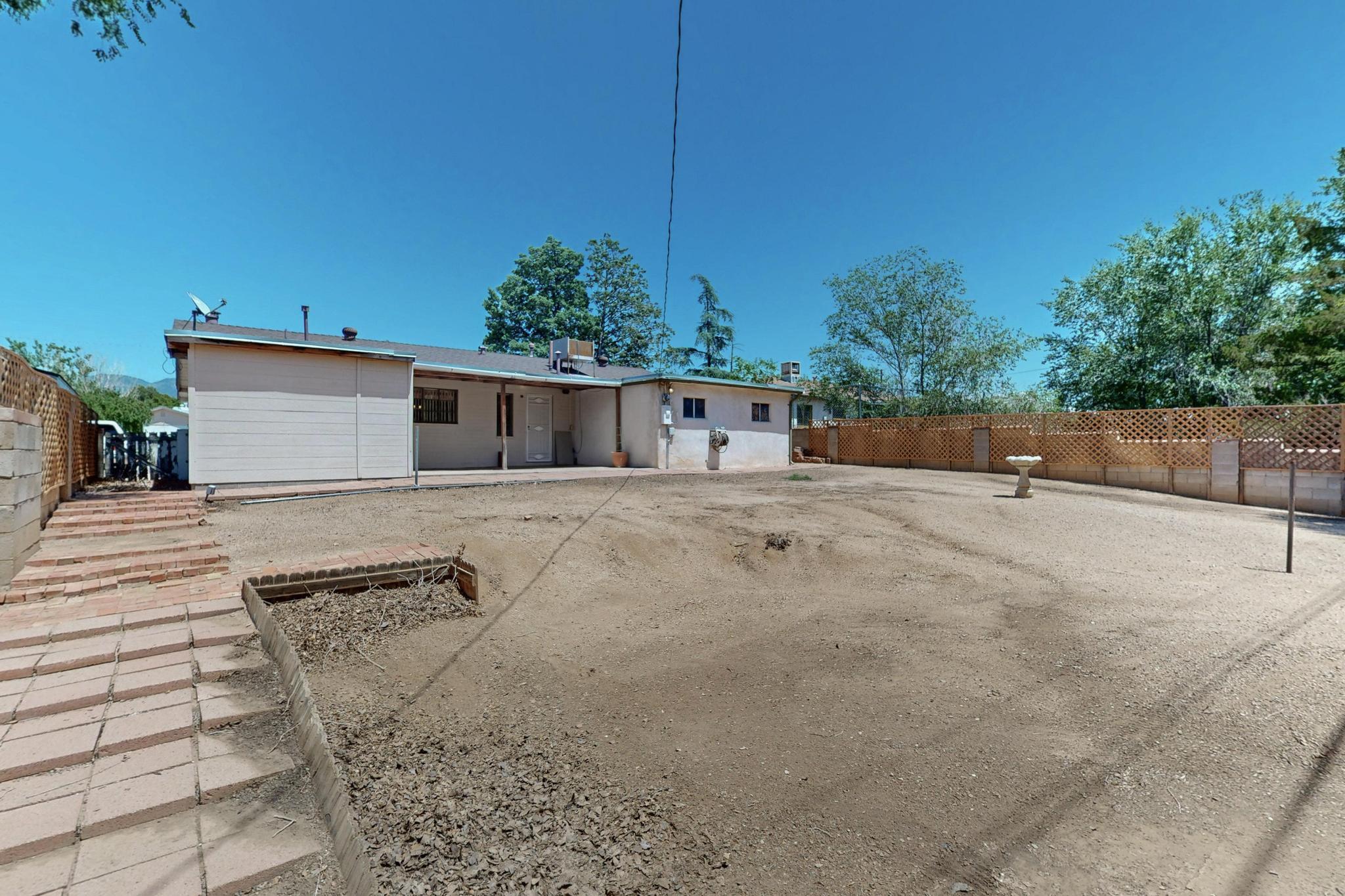 2425 PARSIFAL Street NE