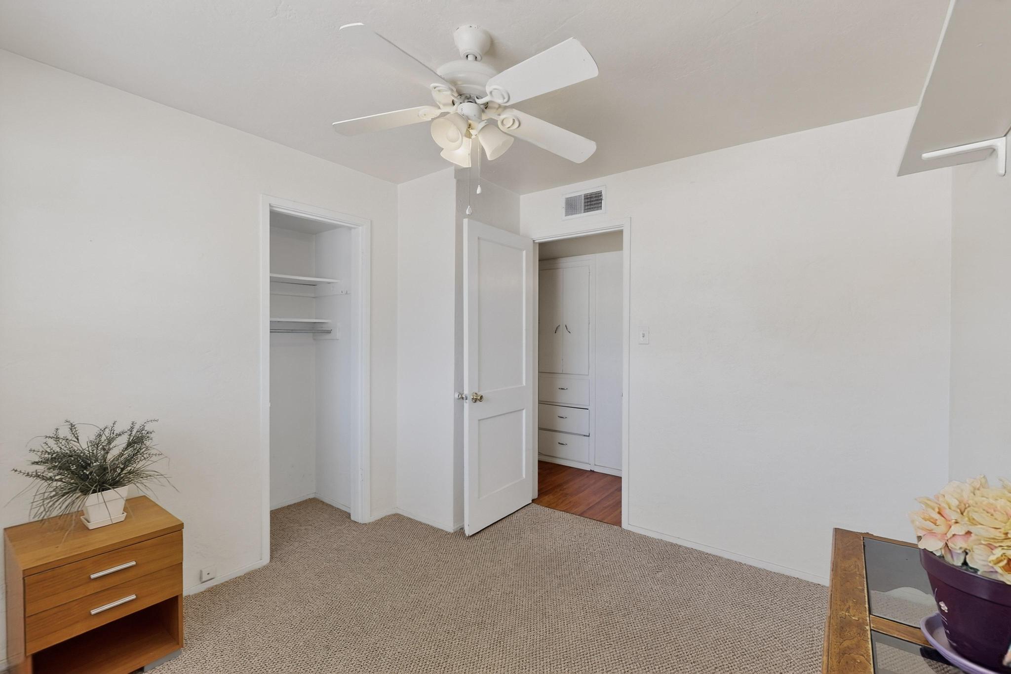 2425 PARSIFAL Street NE