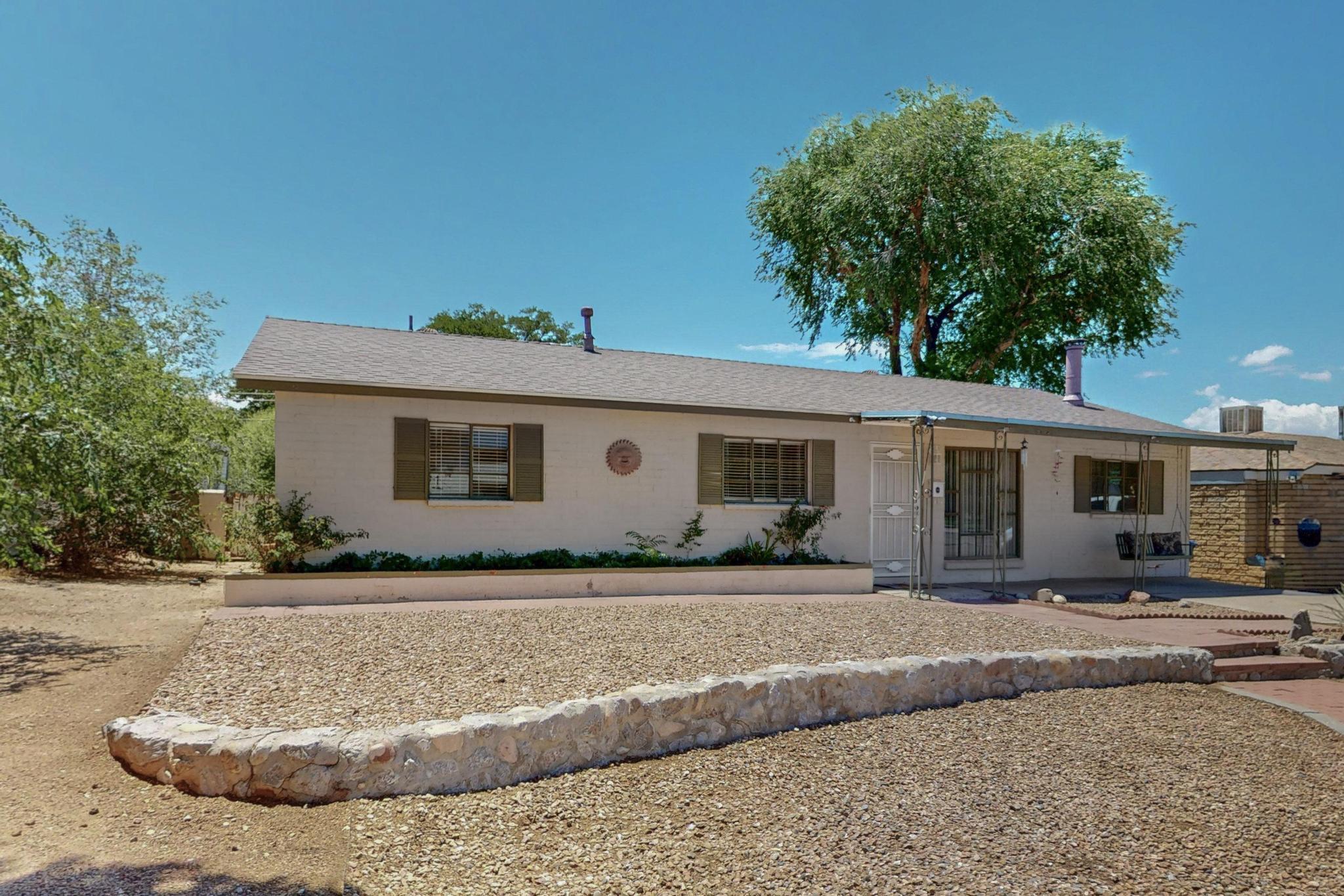 2425 PARSIFAL Street NE