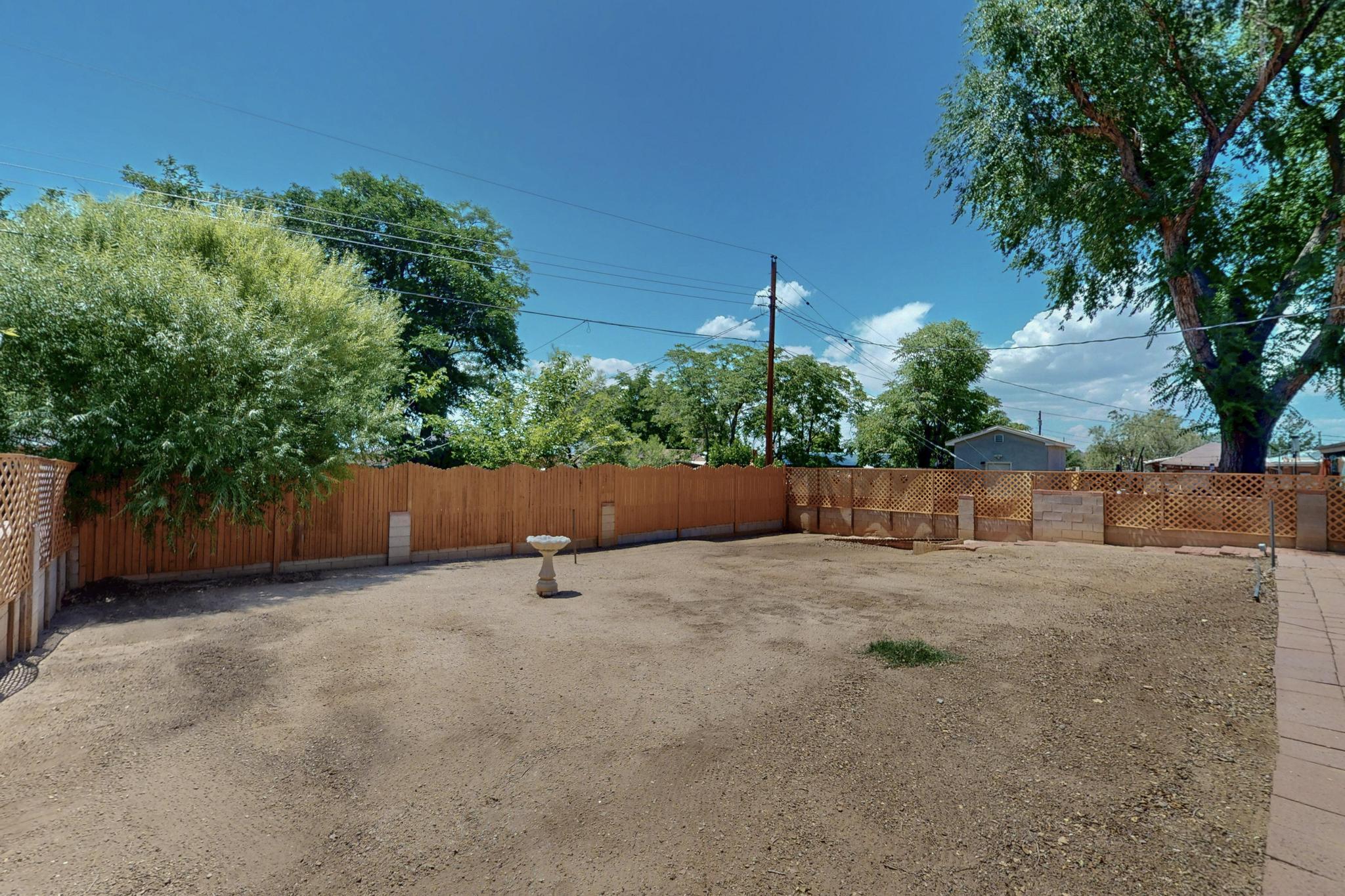 2425 PARSIFAL Street NE