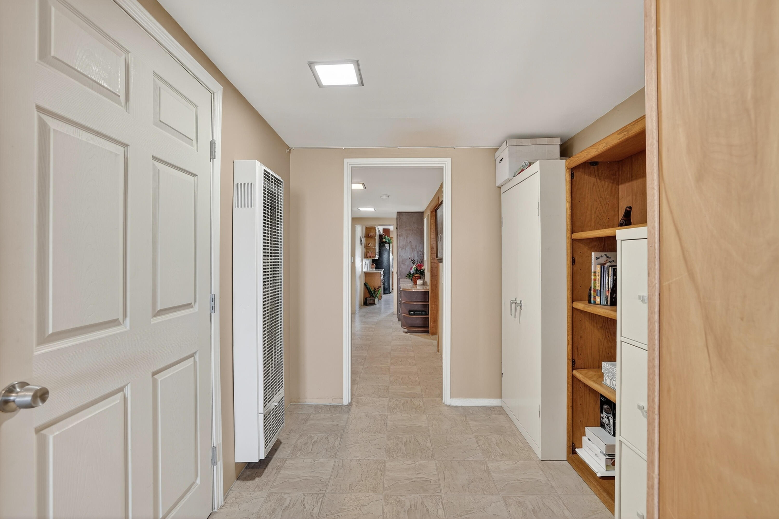 302 Crestview Drive SW