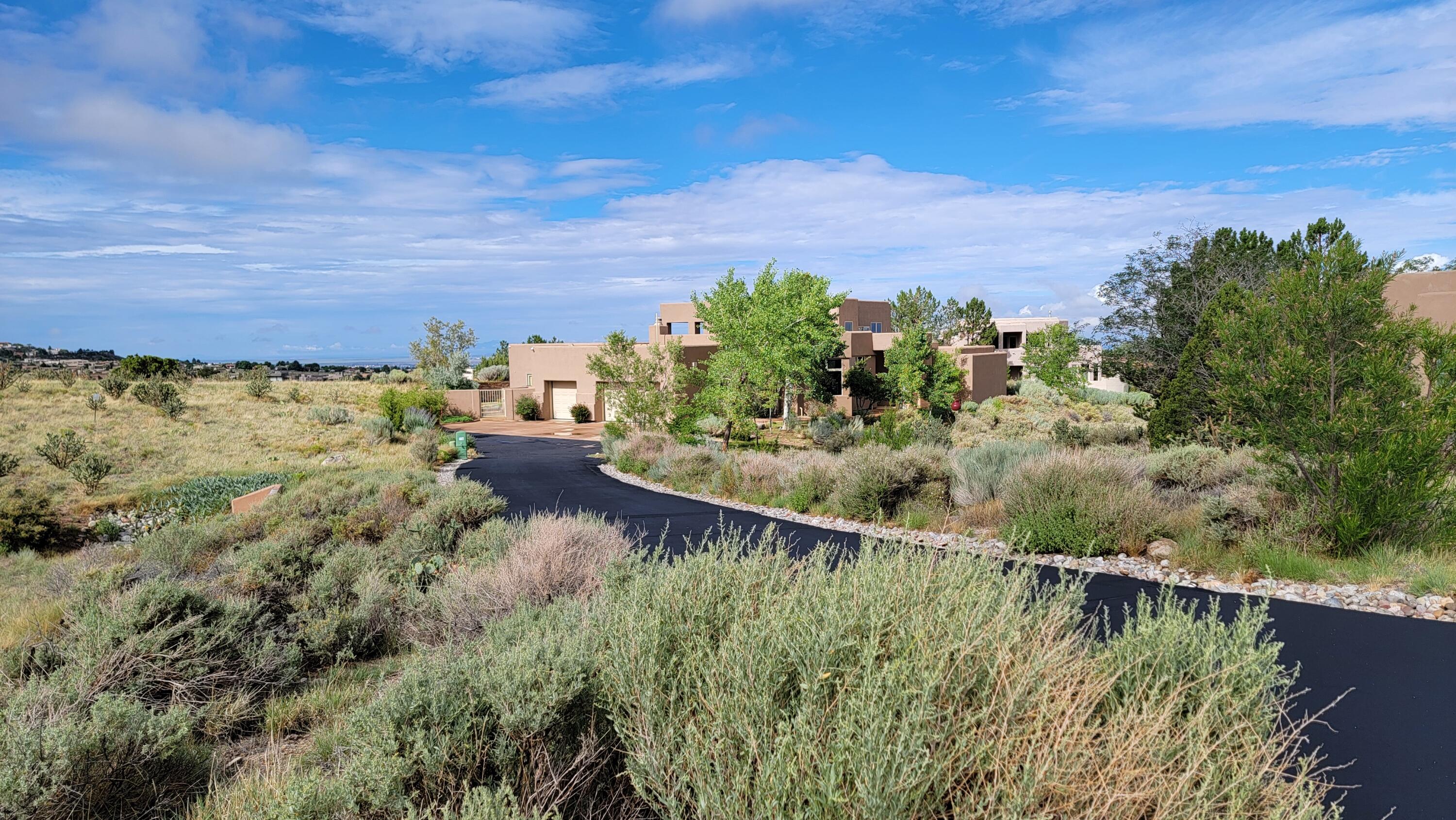 6015 Buffalo Grass Court NE