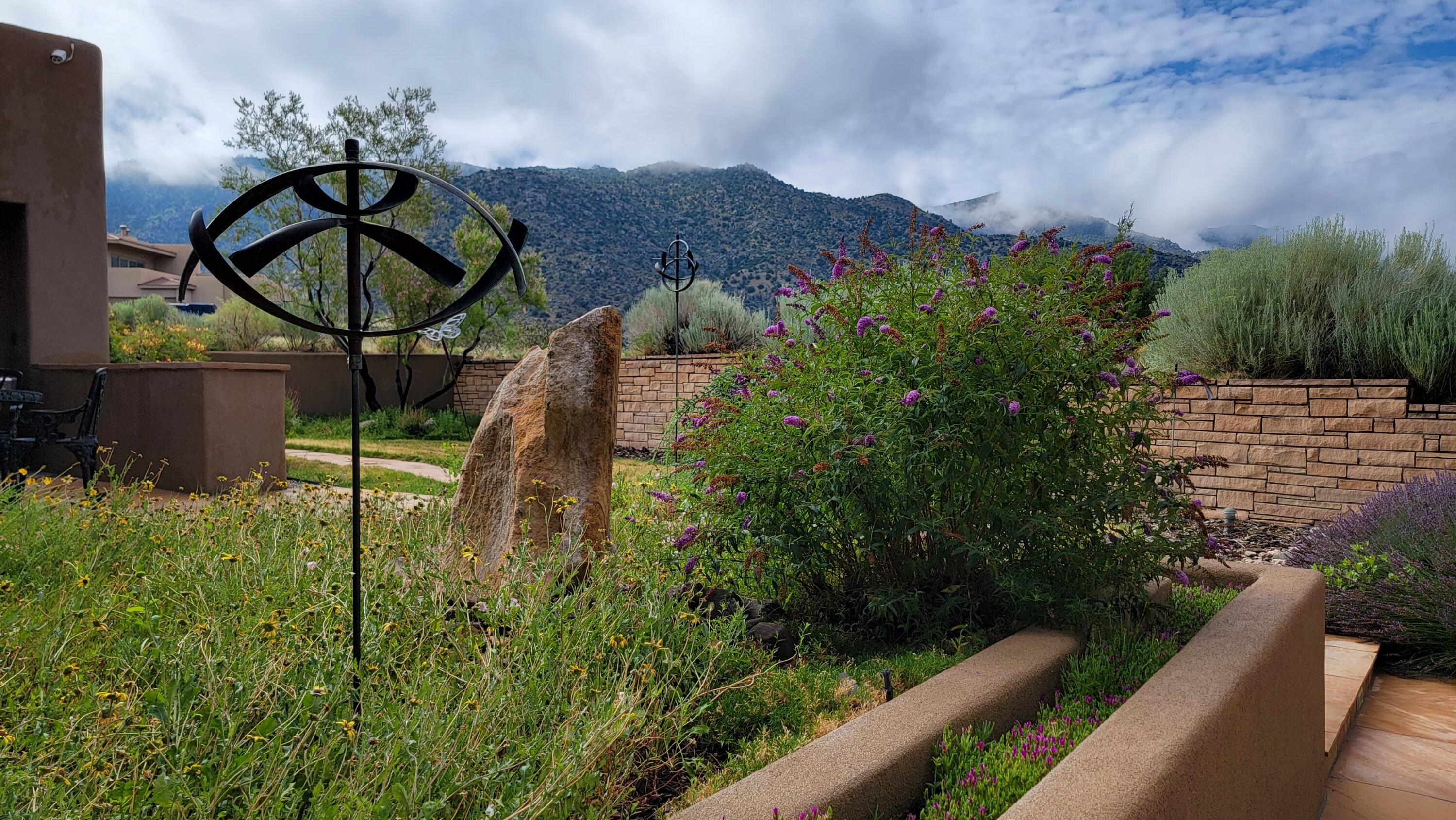 6015 Buffalo Grass Court NE