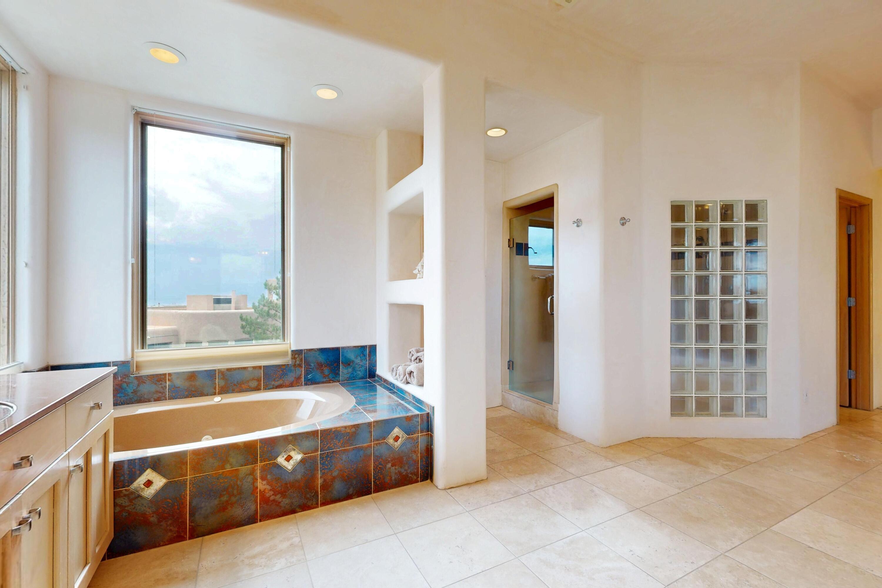 6015 Buffalo Grass Court NE