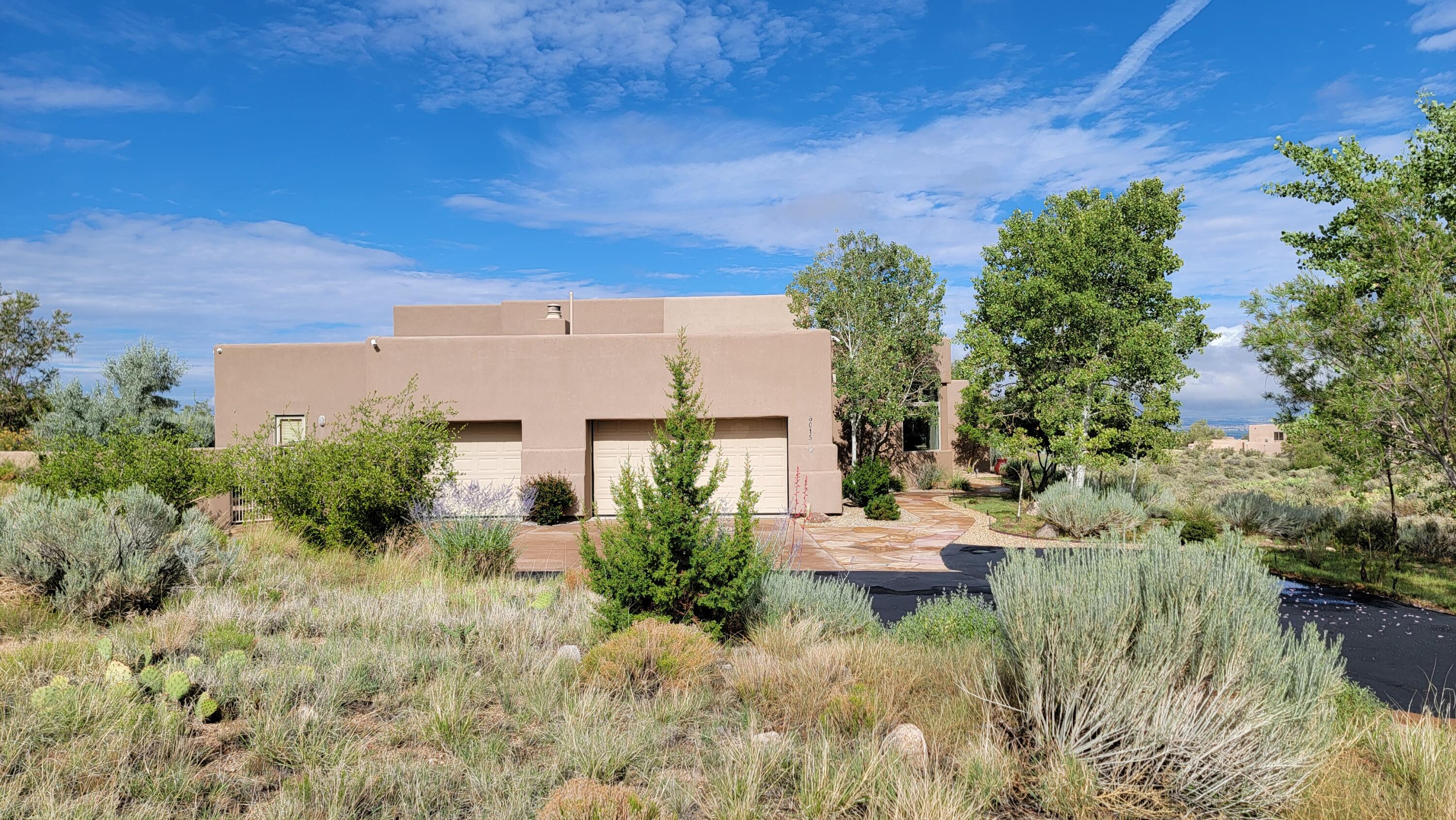 6015 Buffalo Grass Court NE