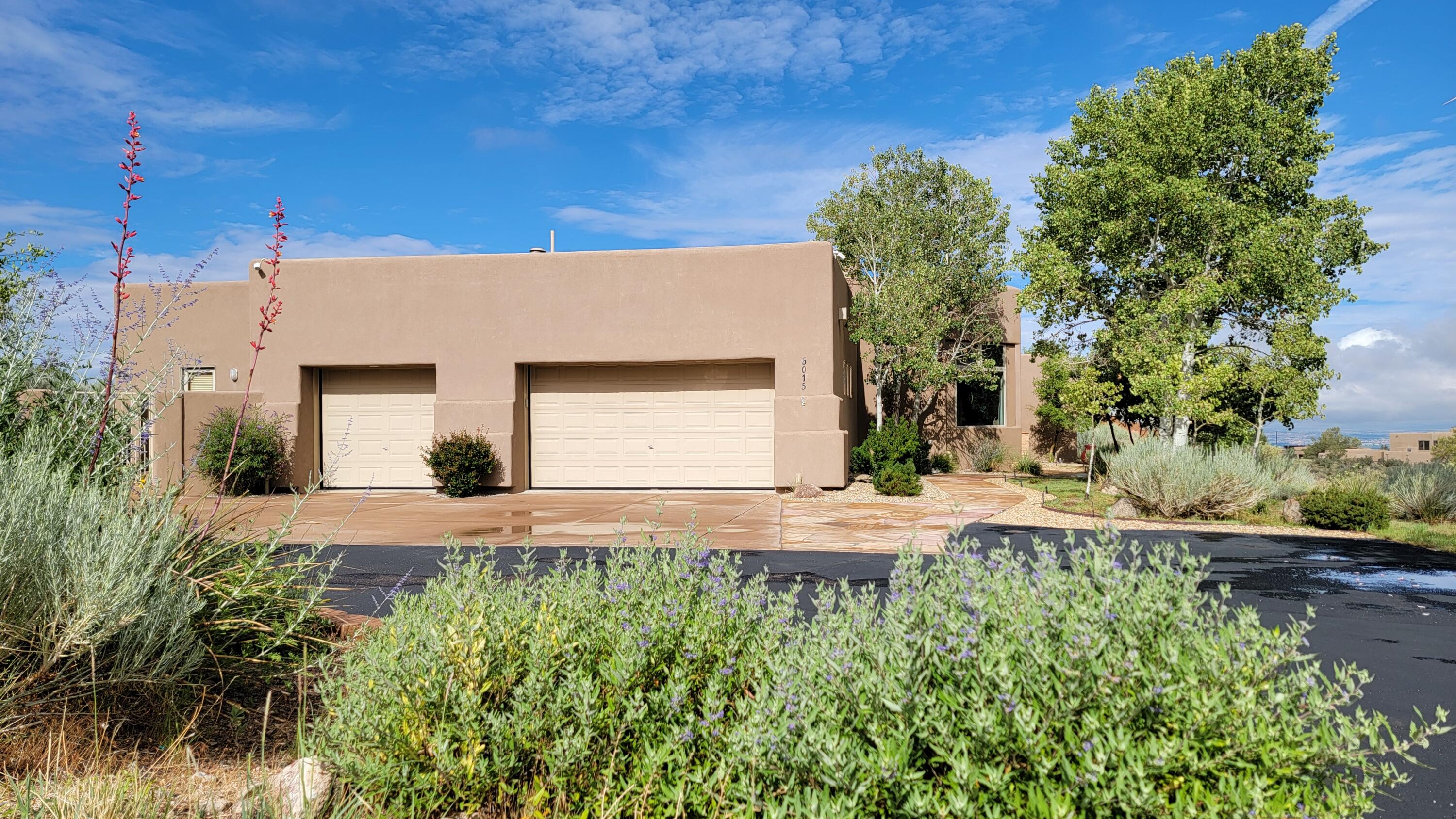 6015 Buffalo Grass Court NE