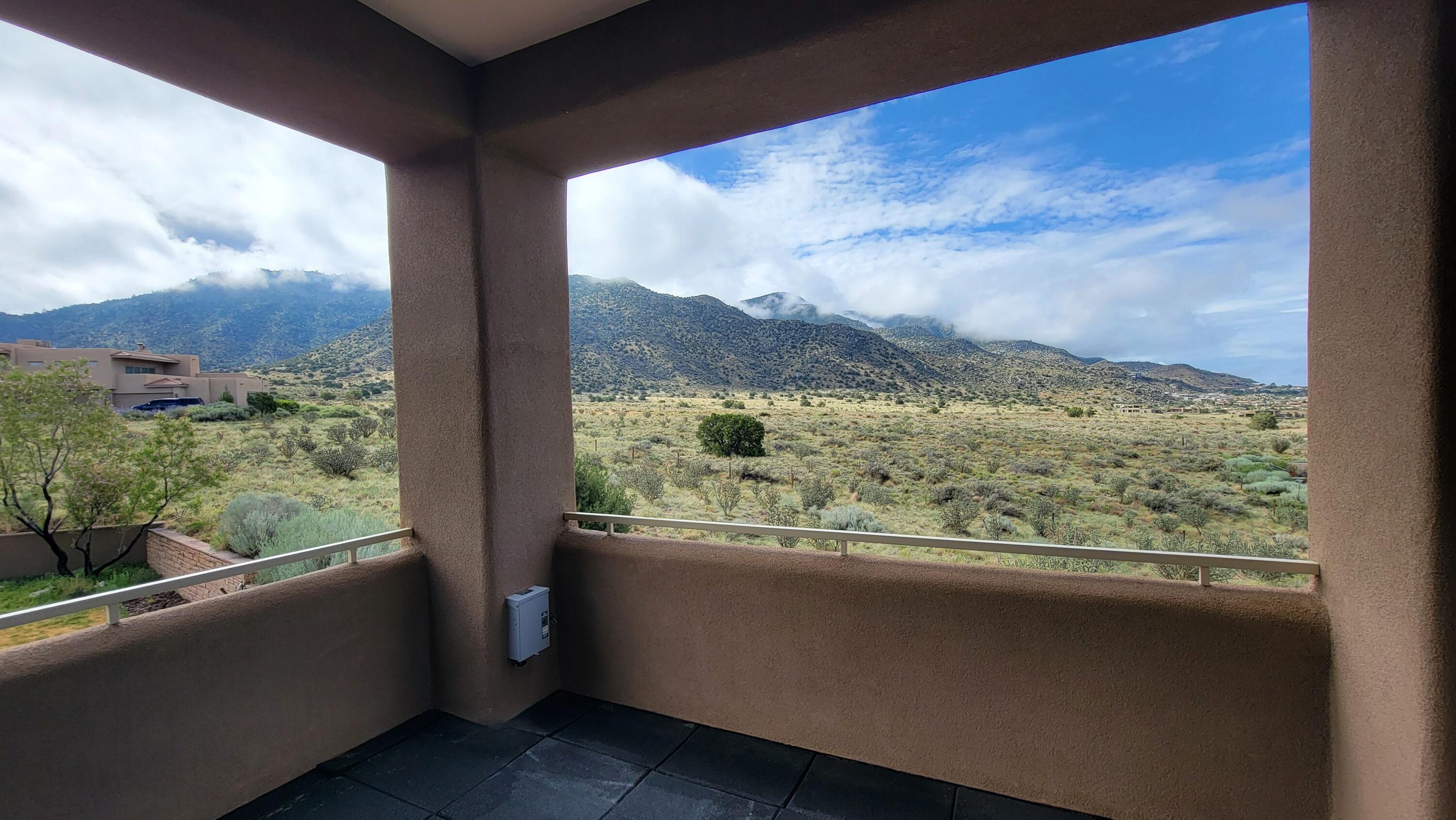 6015 Buffalo Grass Court NE