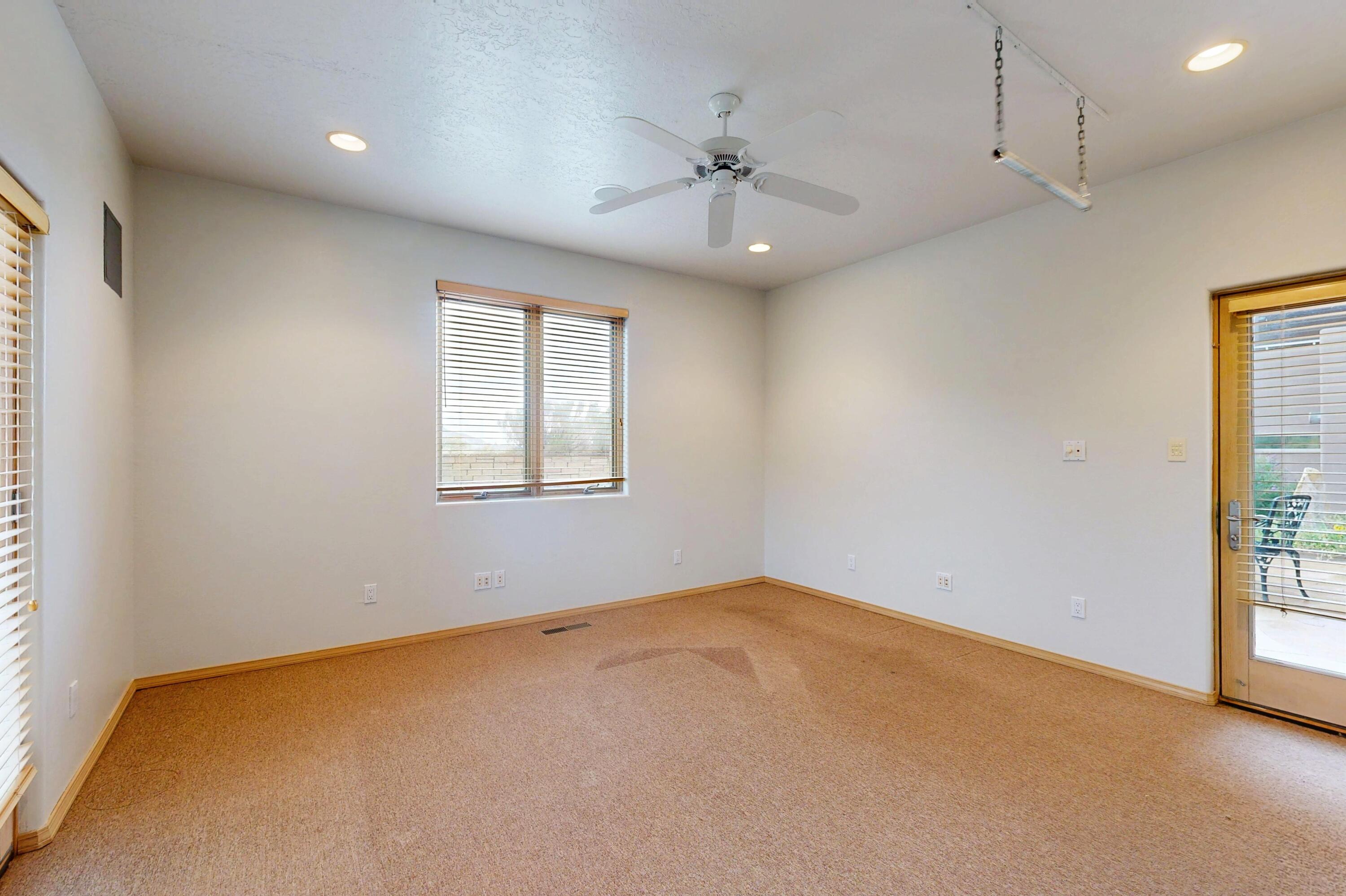 6015 Buffalo Grass Court NE