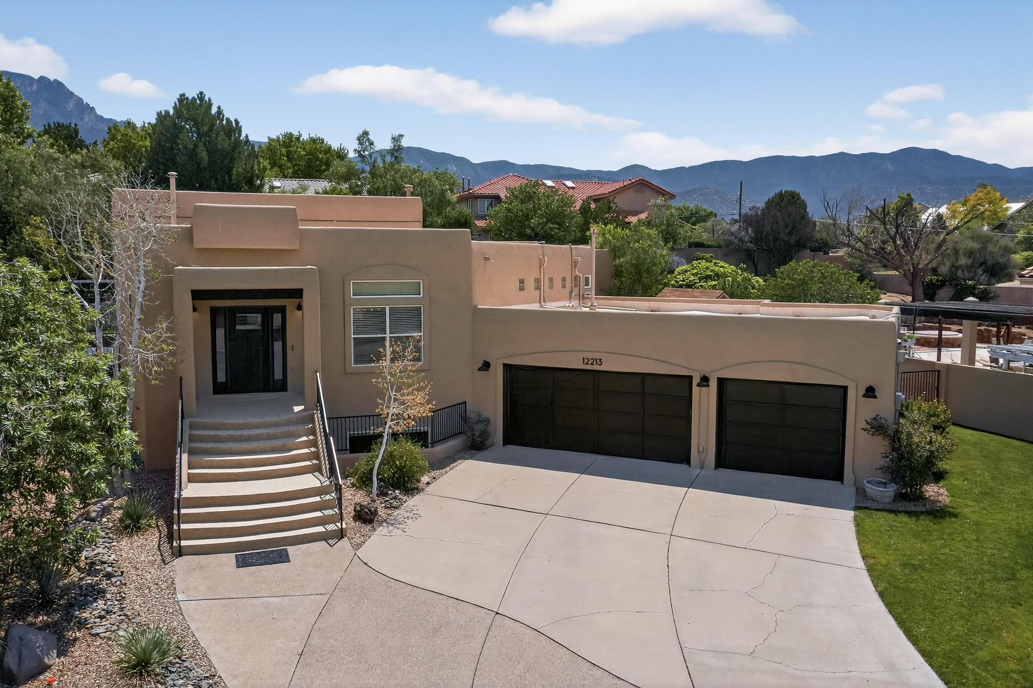 12213 MIRANDY Court NE