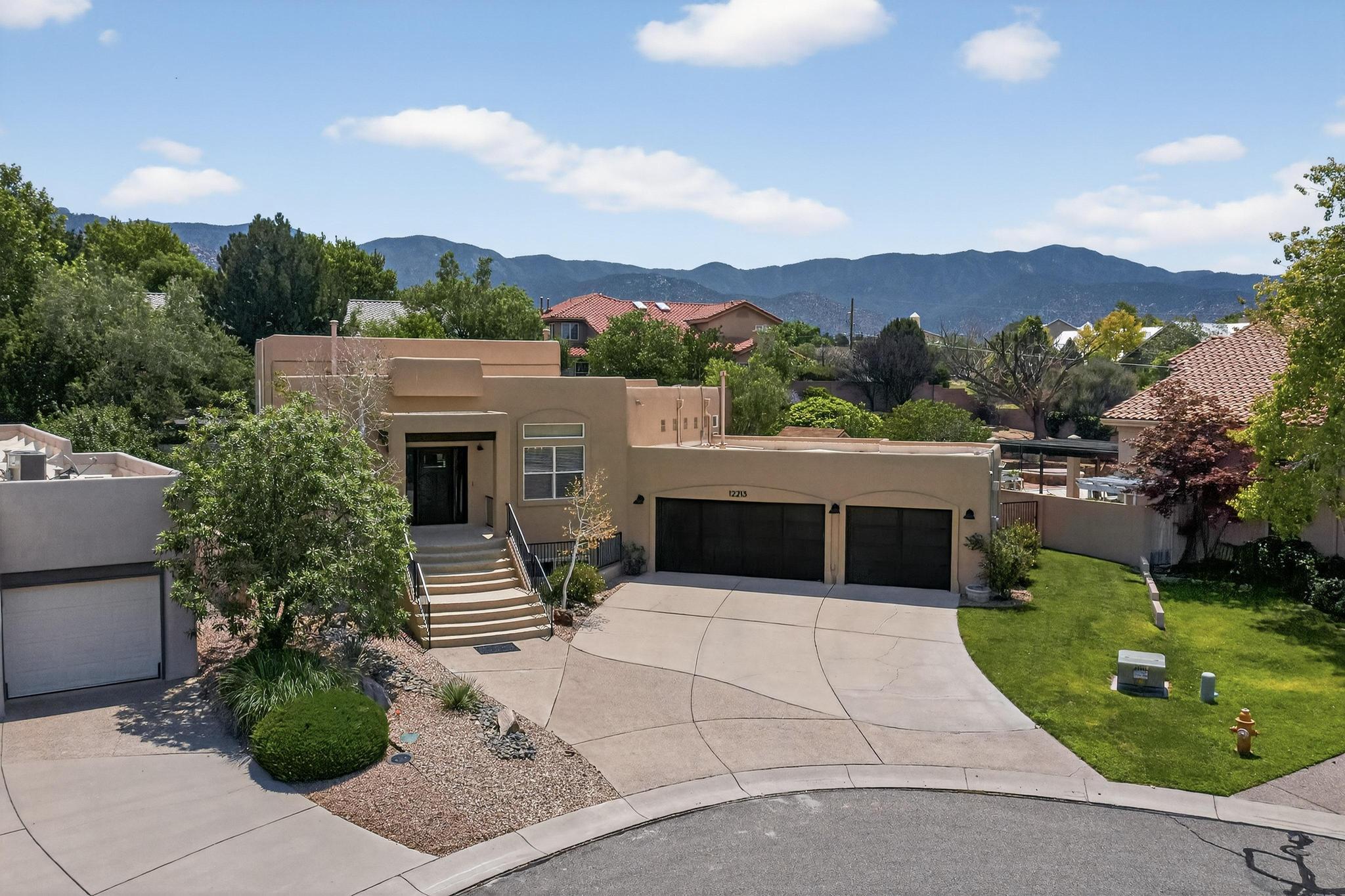 12213 MIRANDY Court NE