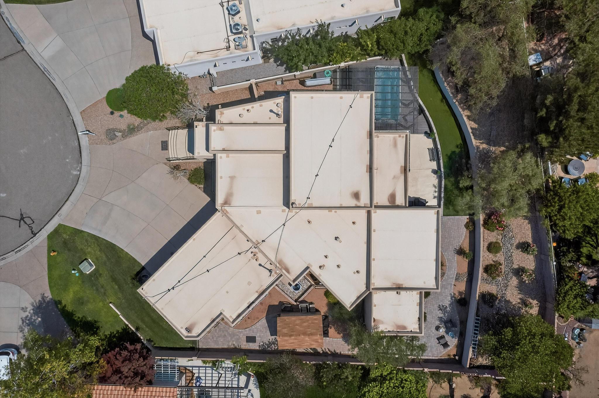 12213 MIRANDY Court NE