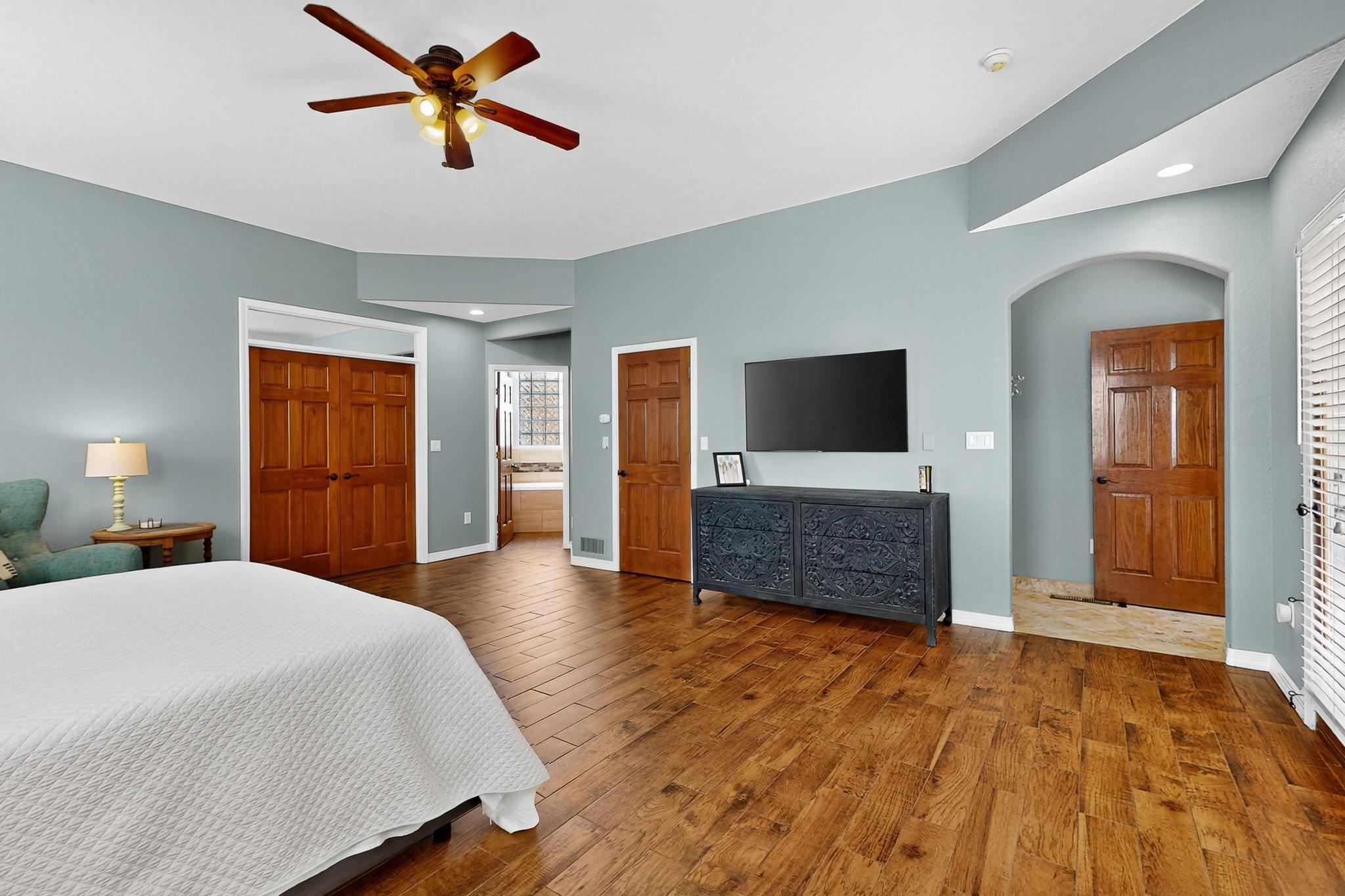 12213 MIRANDY Court NE