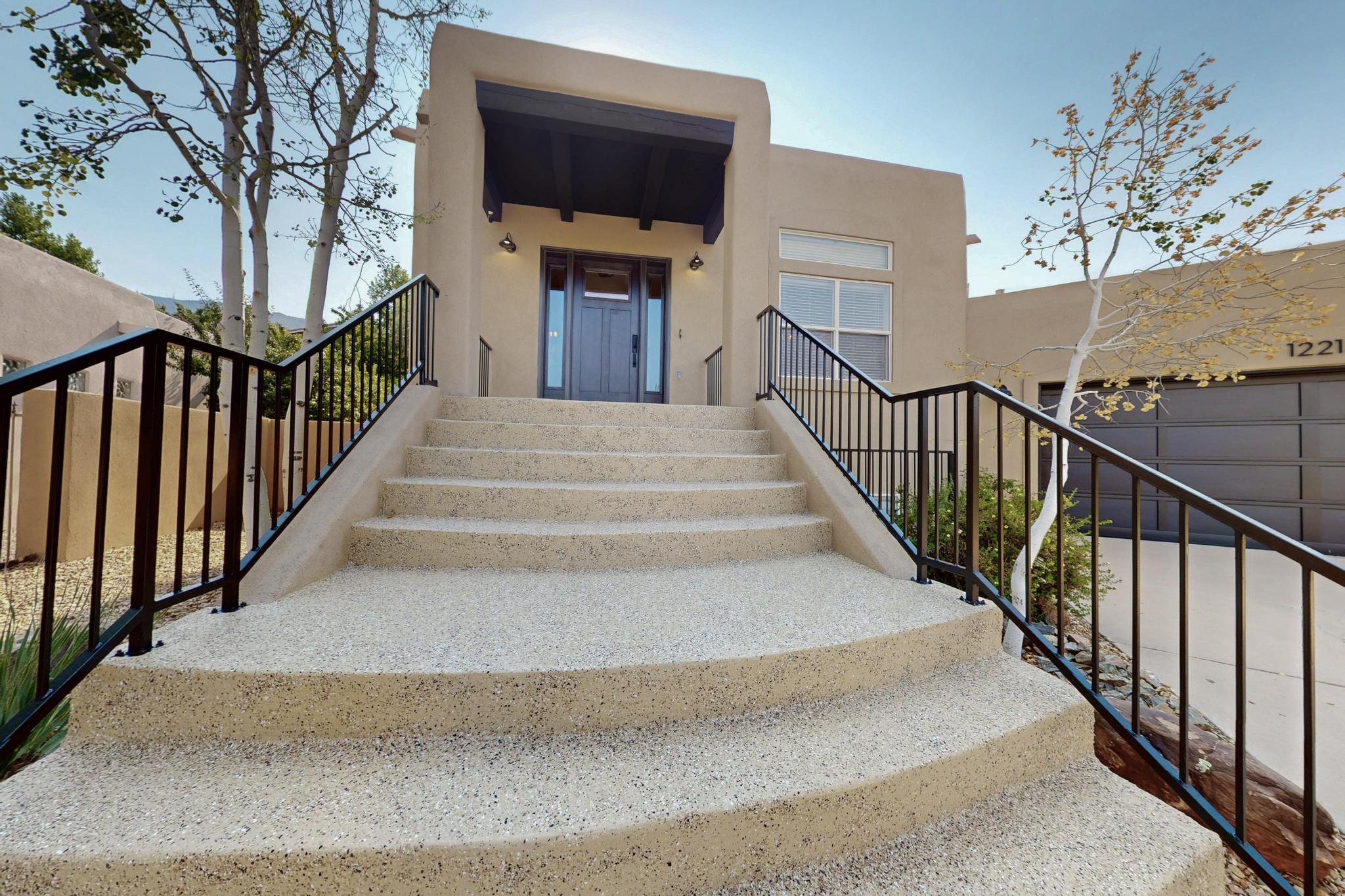 12213 MIRANDY Court NE