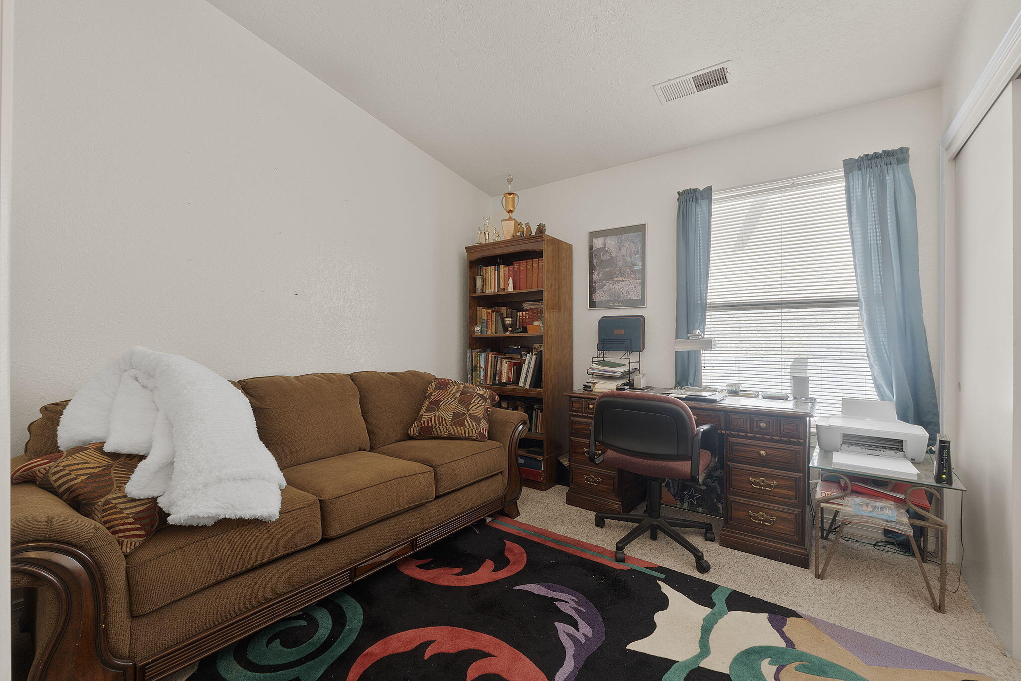 571 HERMIT FALLS Drive SE