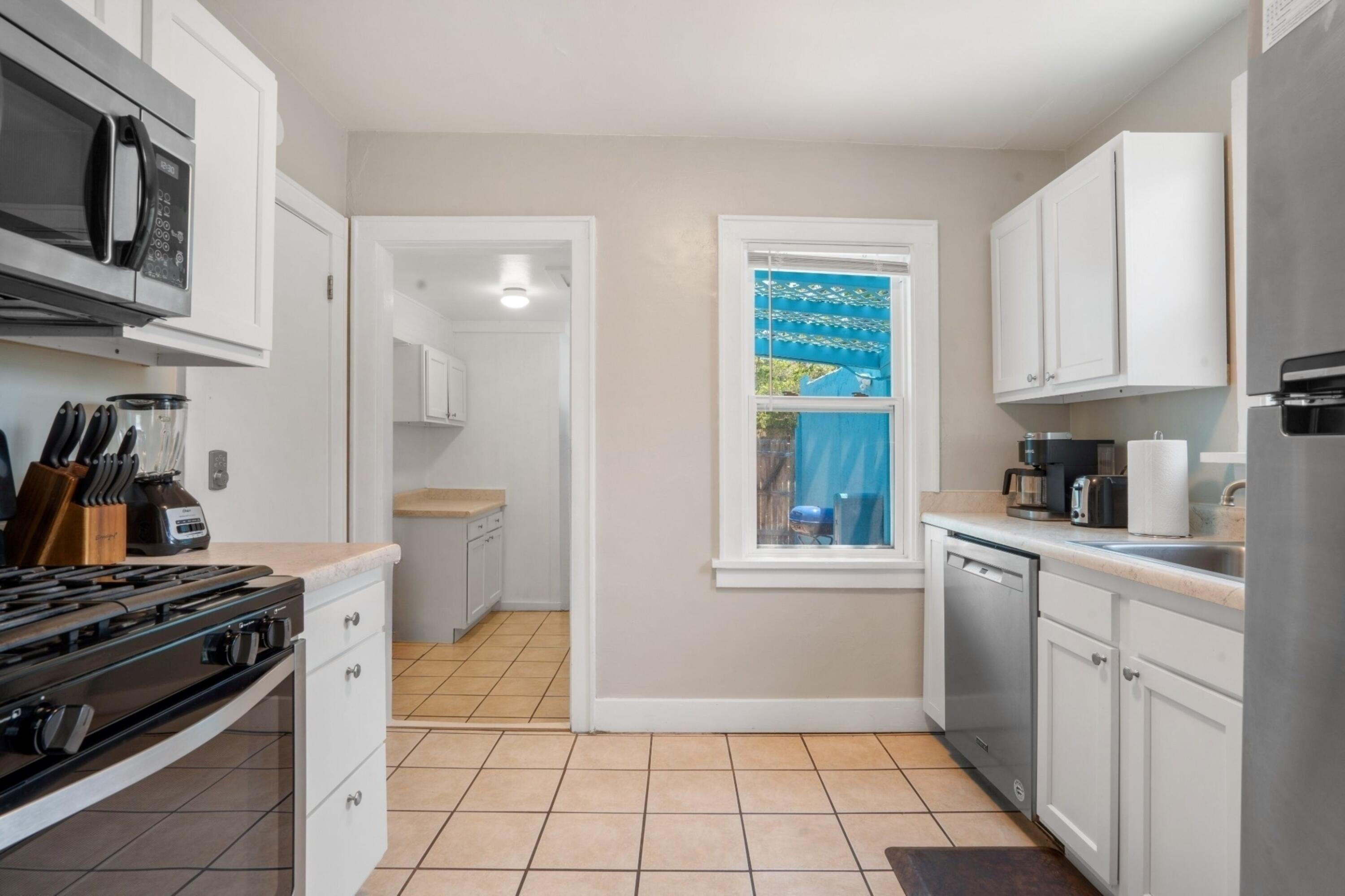 322 PRINCETON Drive SE