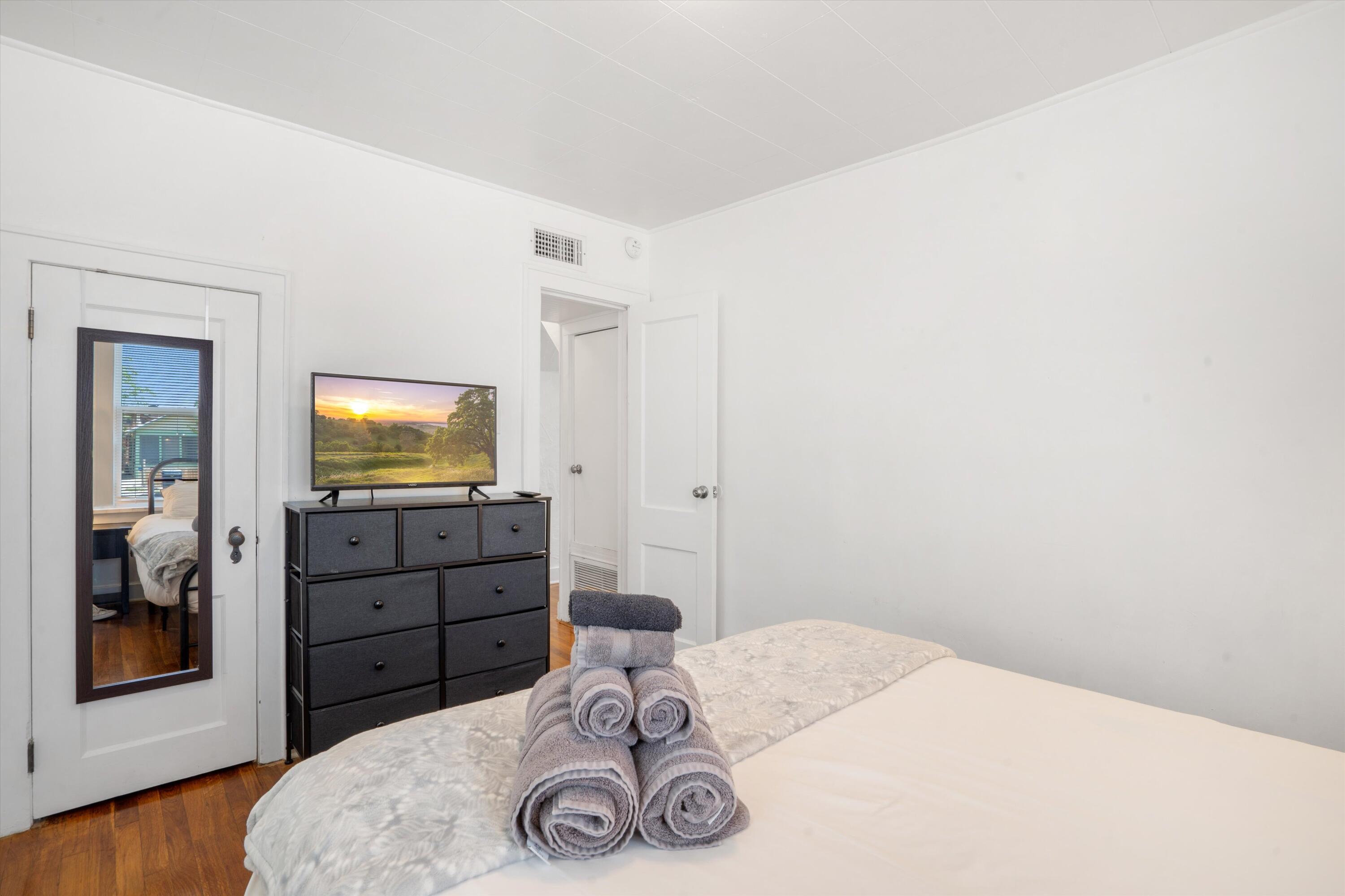 322 PRINCETON Drive SE