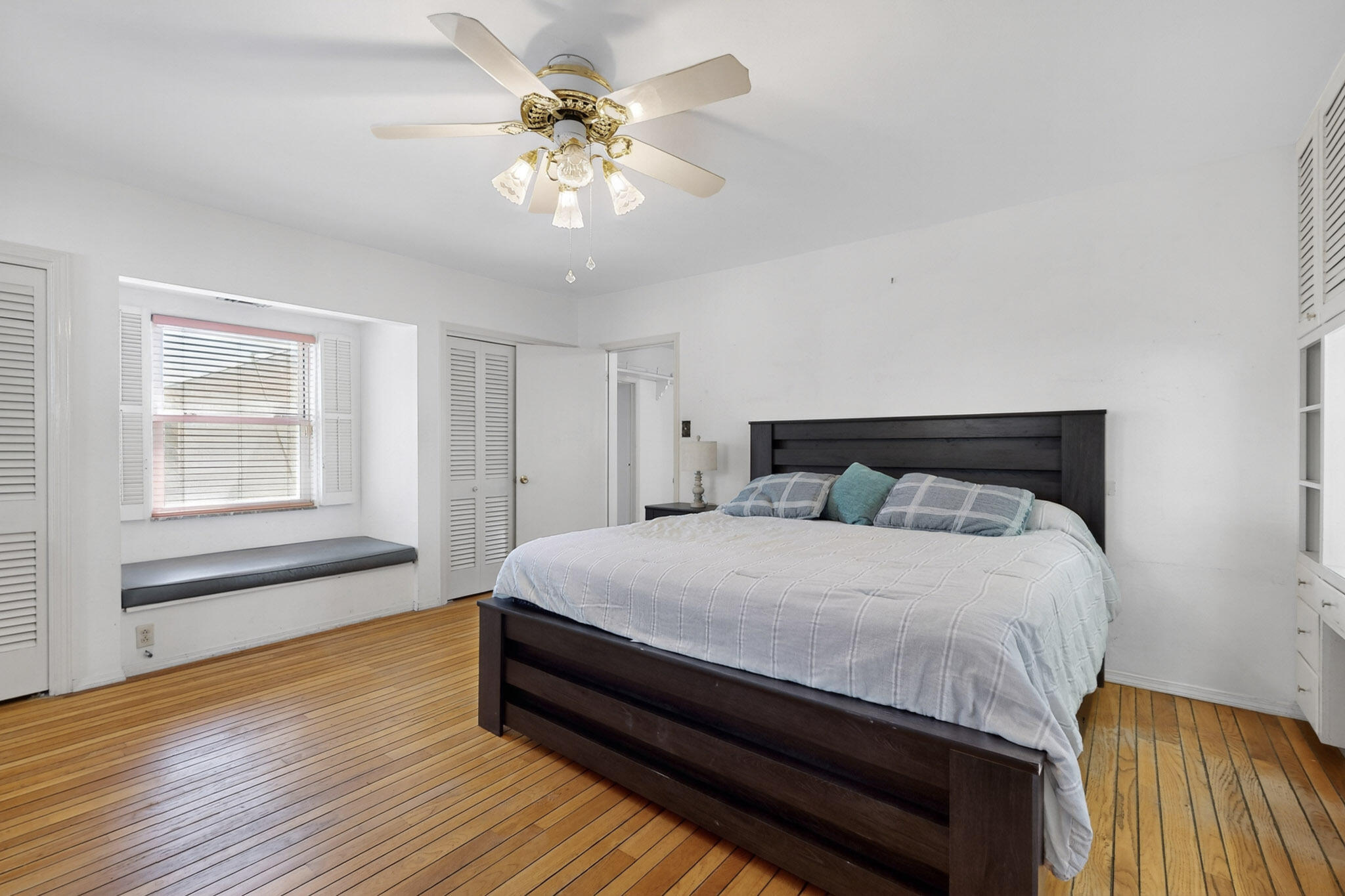 900 WESTGATE Lane NW