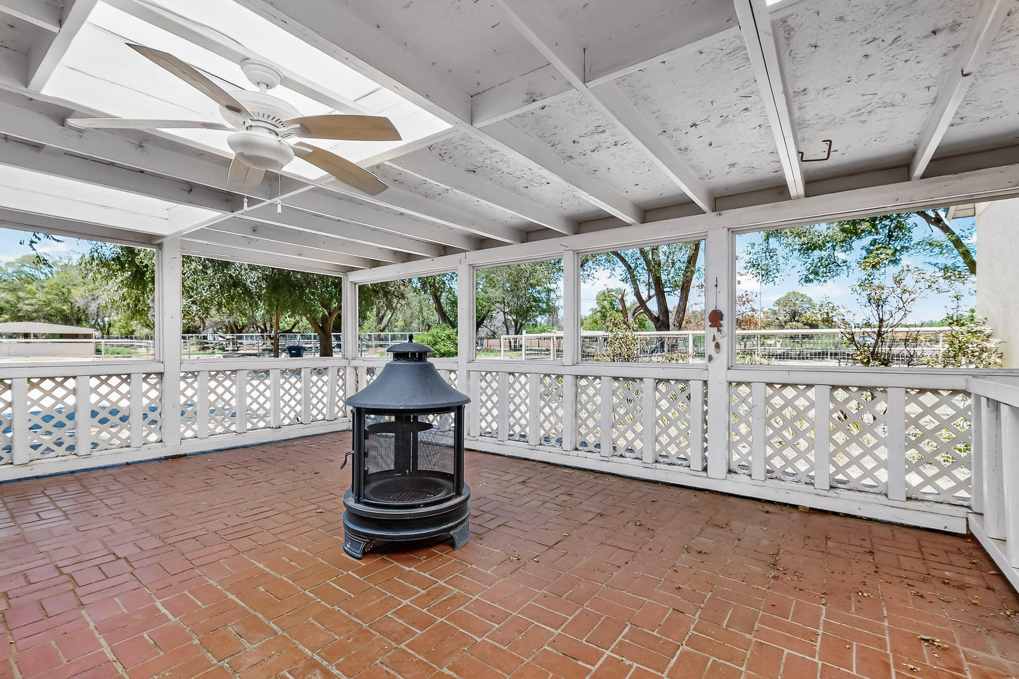 900 WESTGATE Lane NW