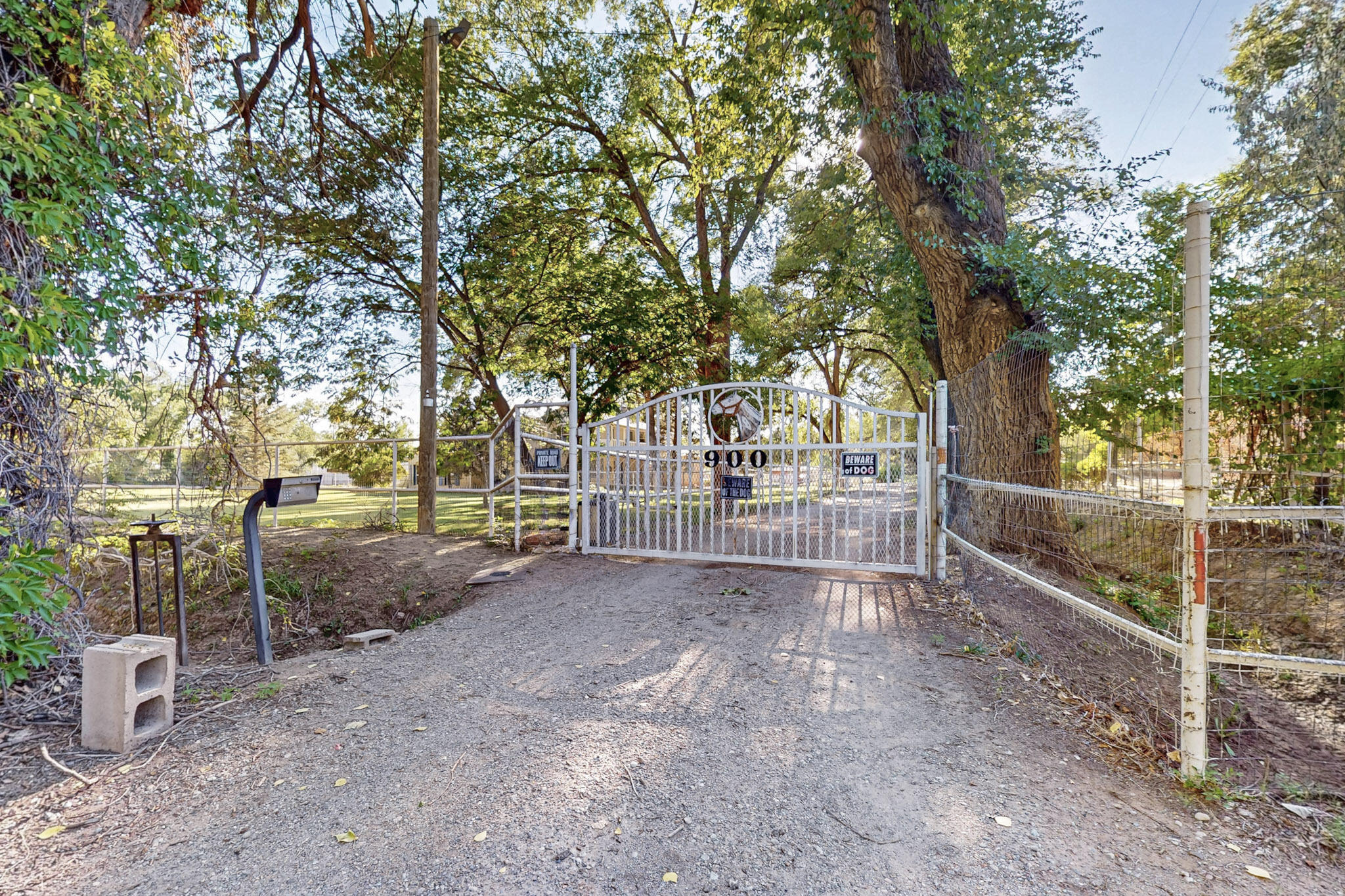 900 WESTGATE Lane NW