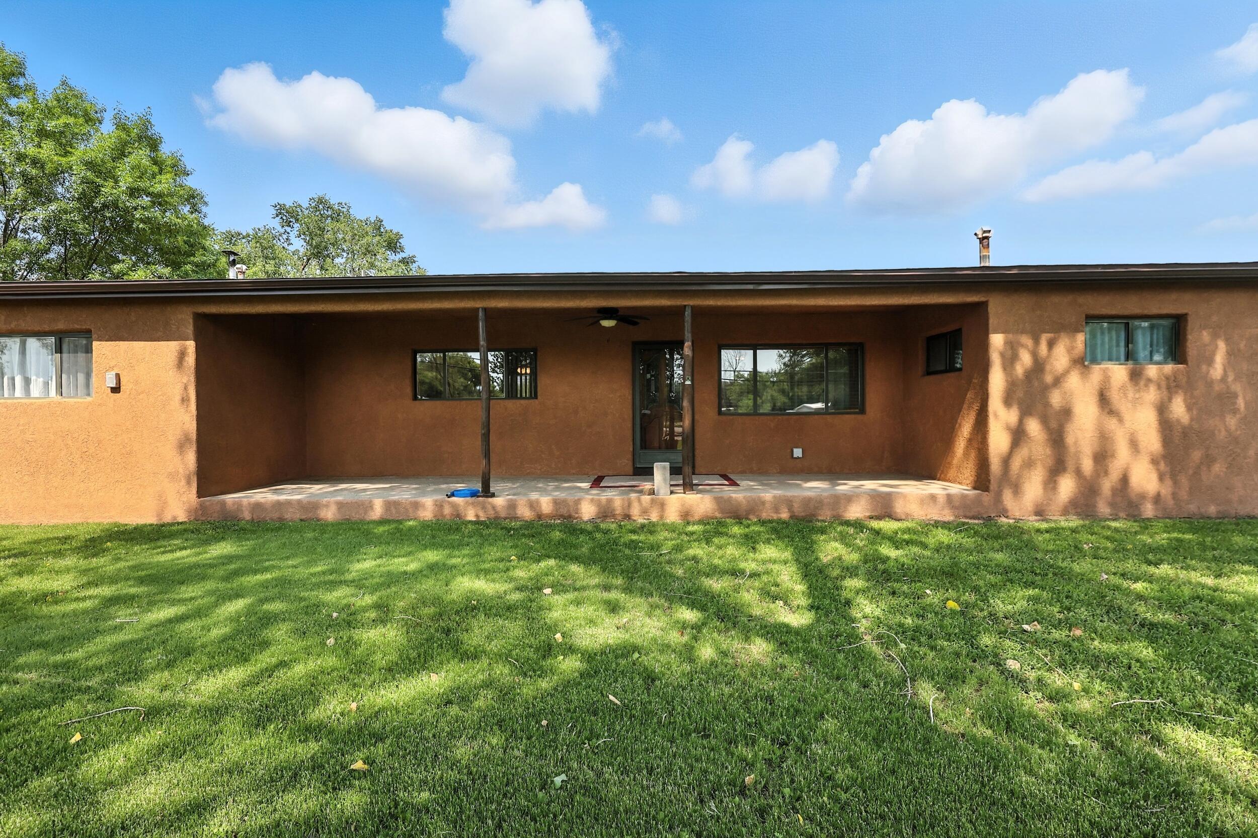 965 W BOSQUE Loop