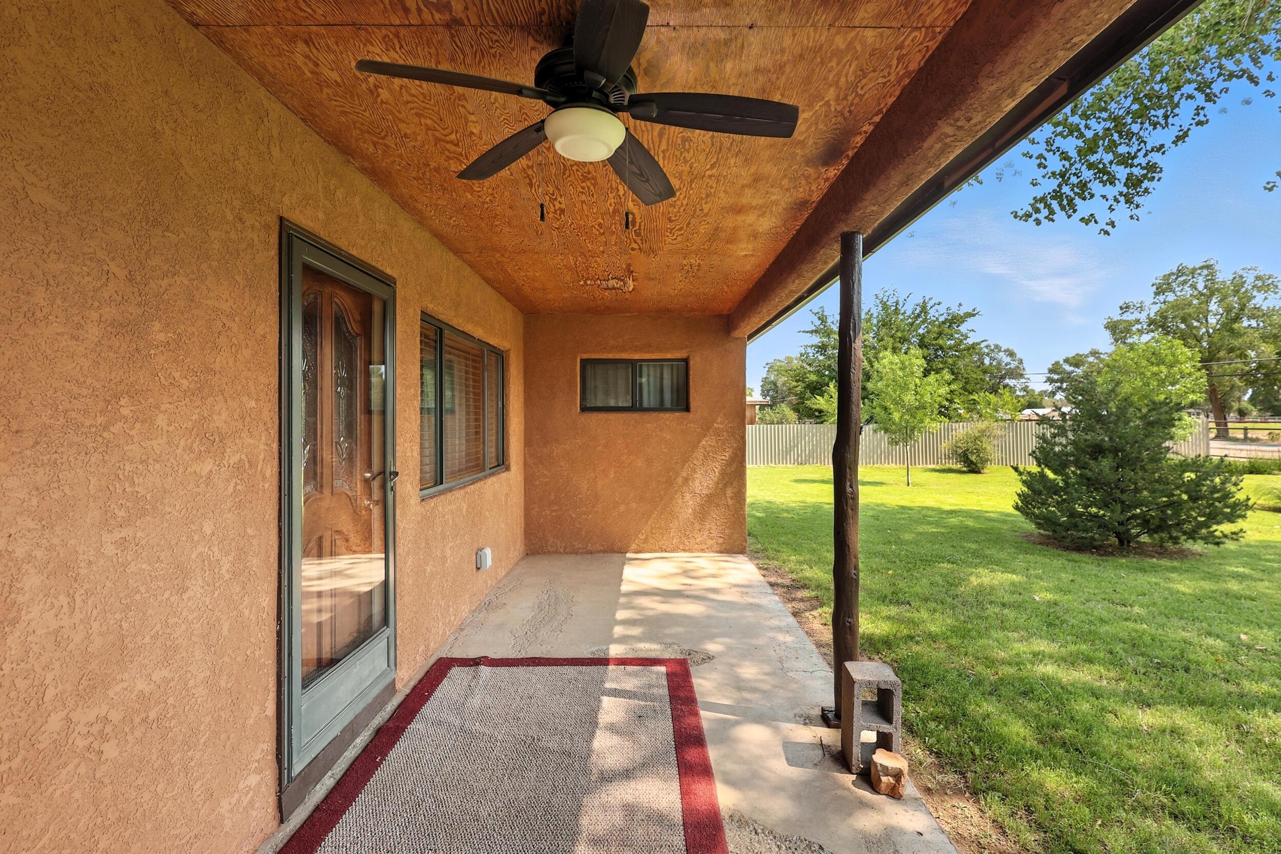 965 W BOSQUE Loop