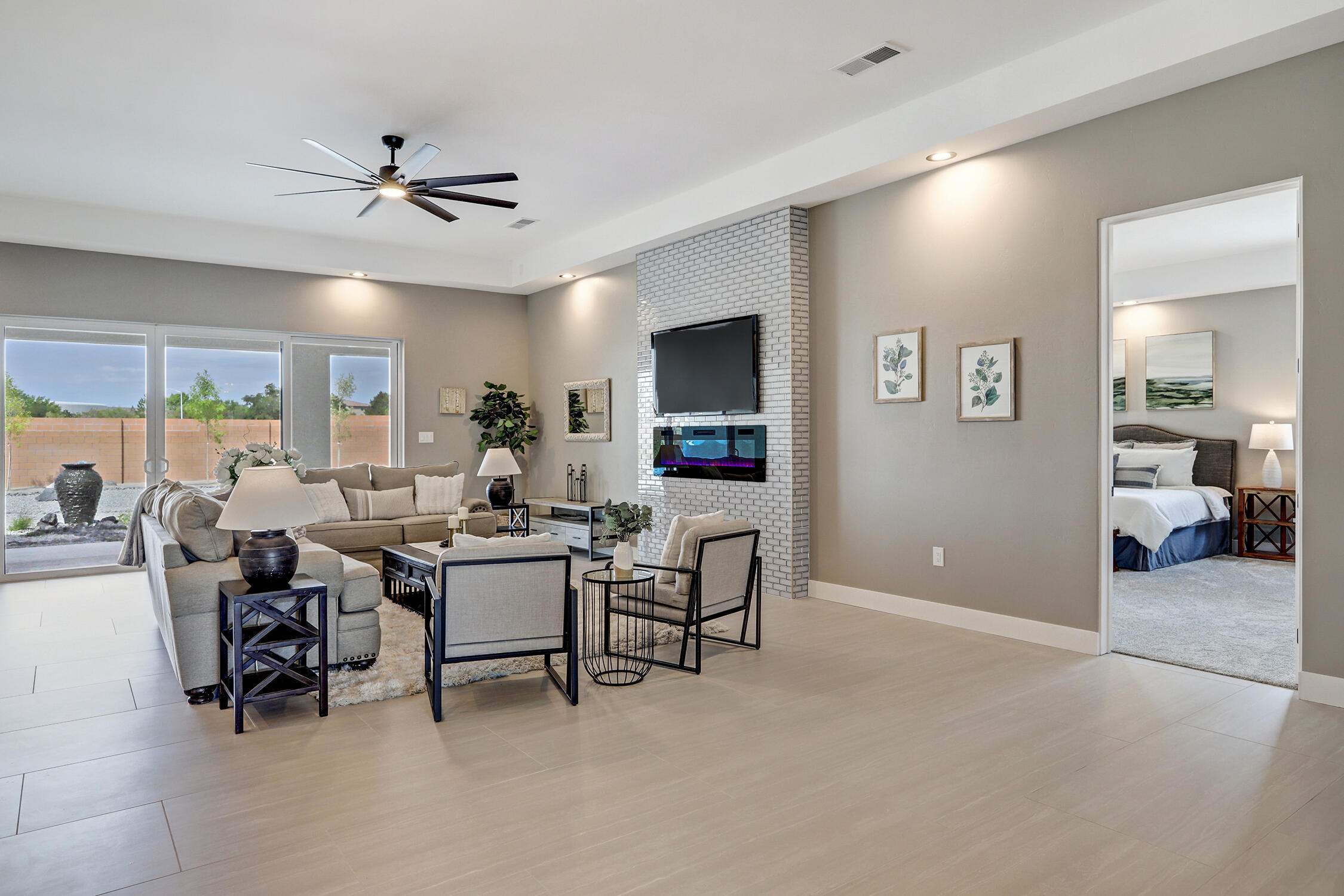 6605 Rim Rock Circle NW