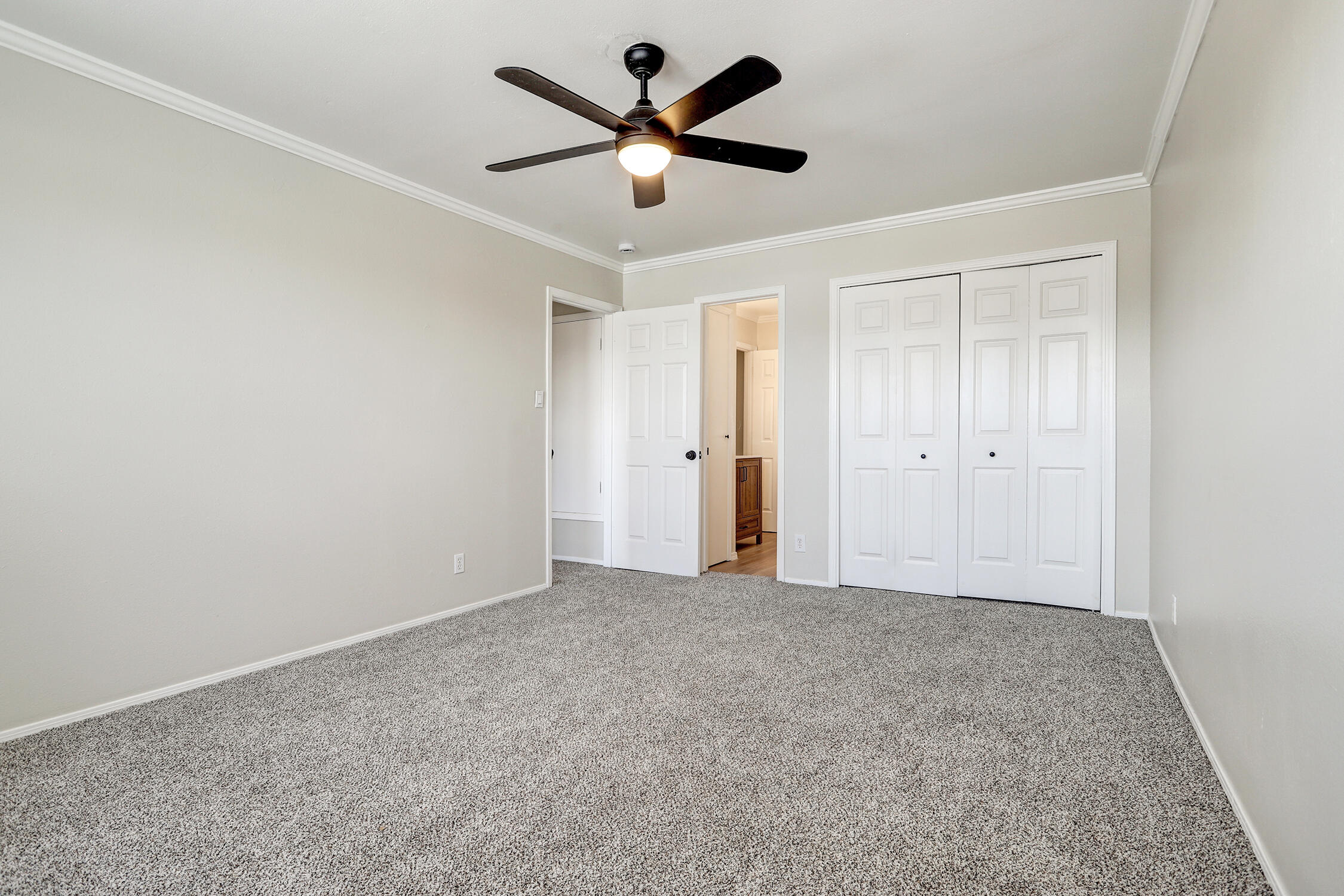 1105 ORCHARD Place NW