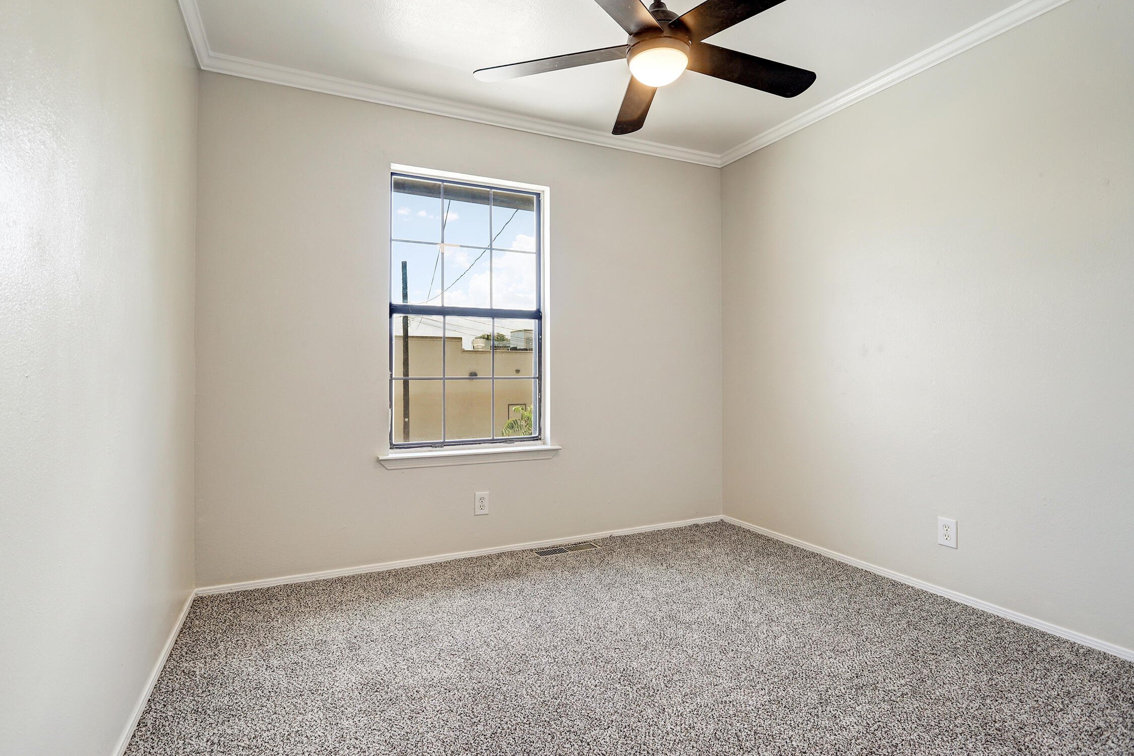 1105 ORCHARD Place NW