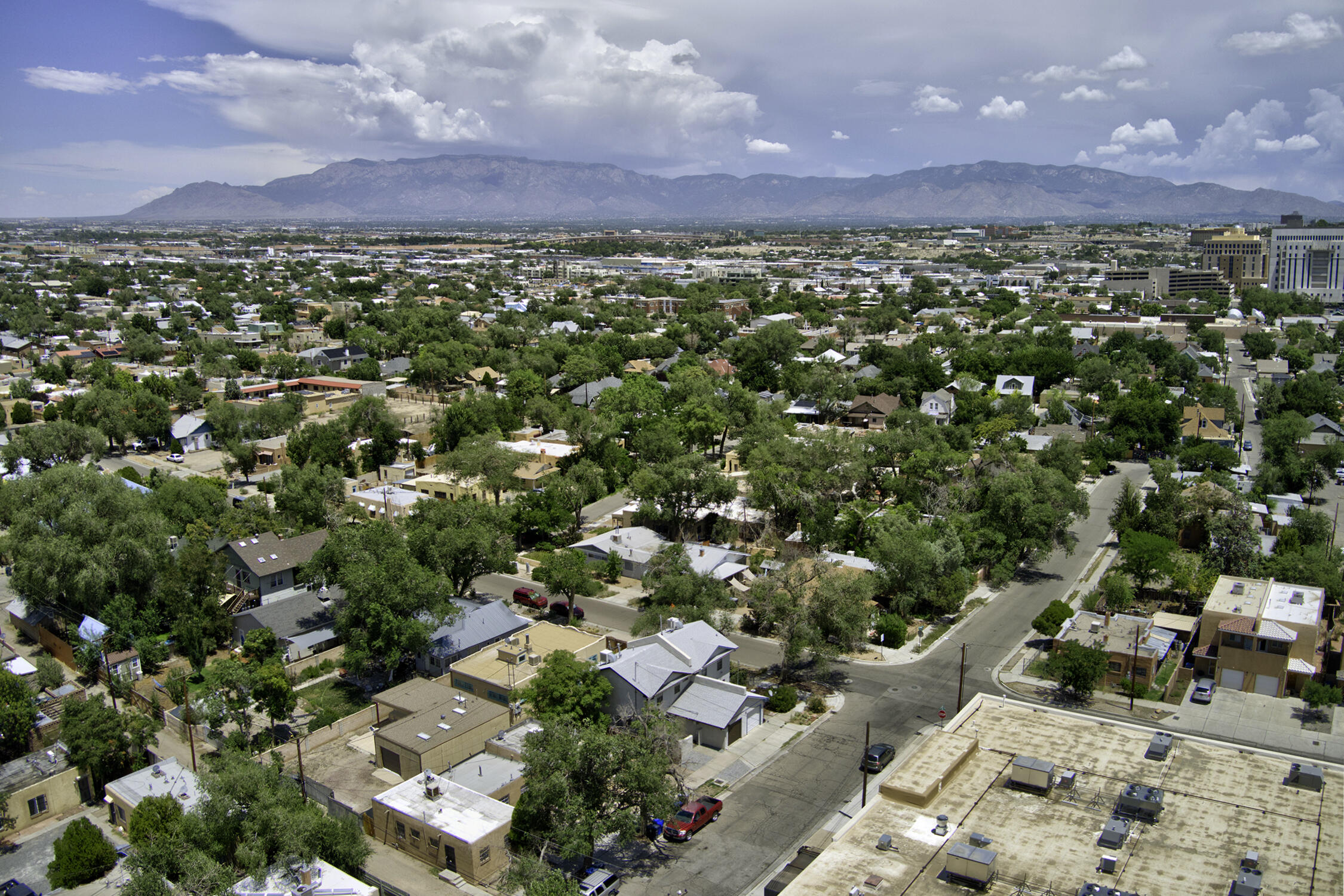 1105 ORCHARD Place NW