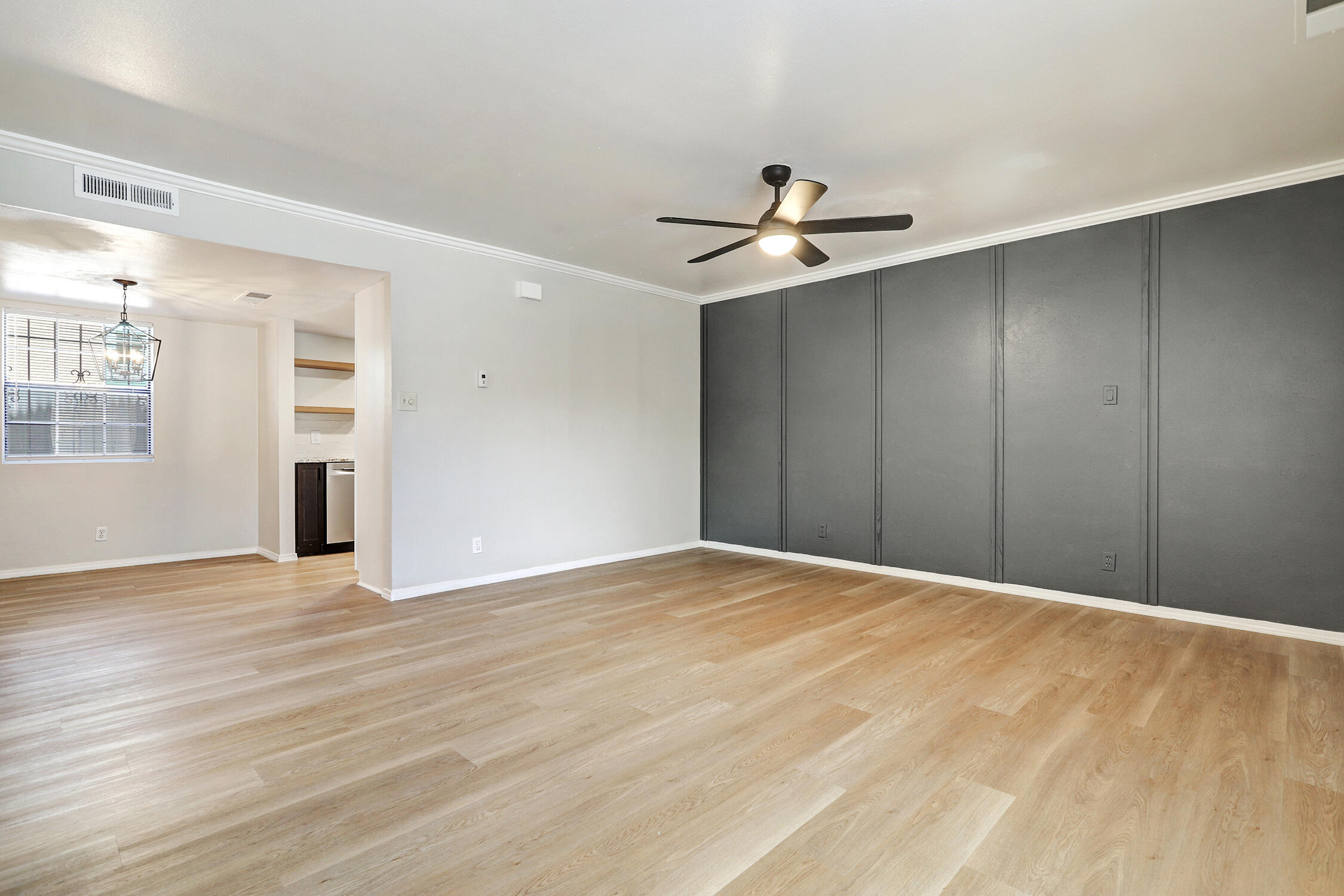 1105 ORCHARD Place NW