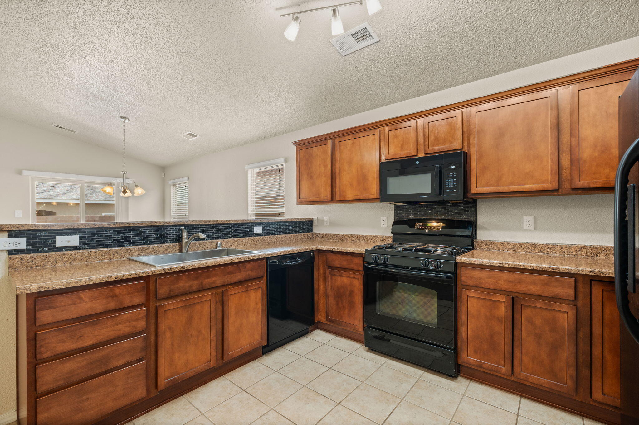 2034 S ENSENADA Circle SE