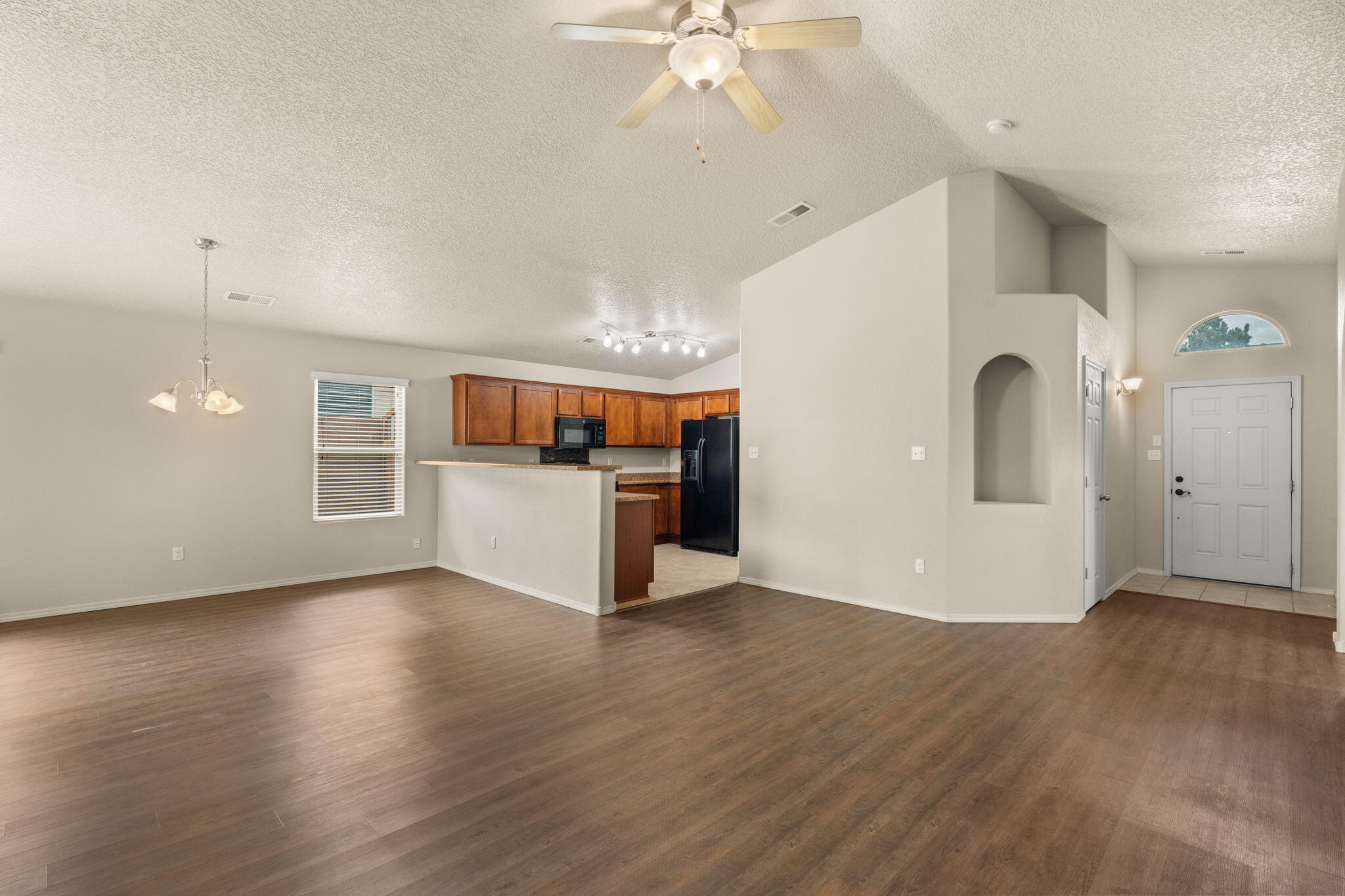 2034 S ENSENADA Circle SE