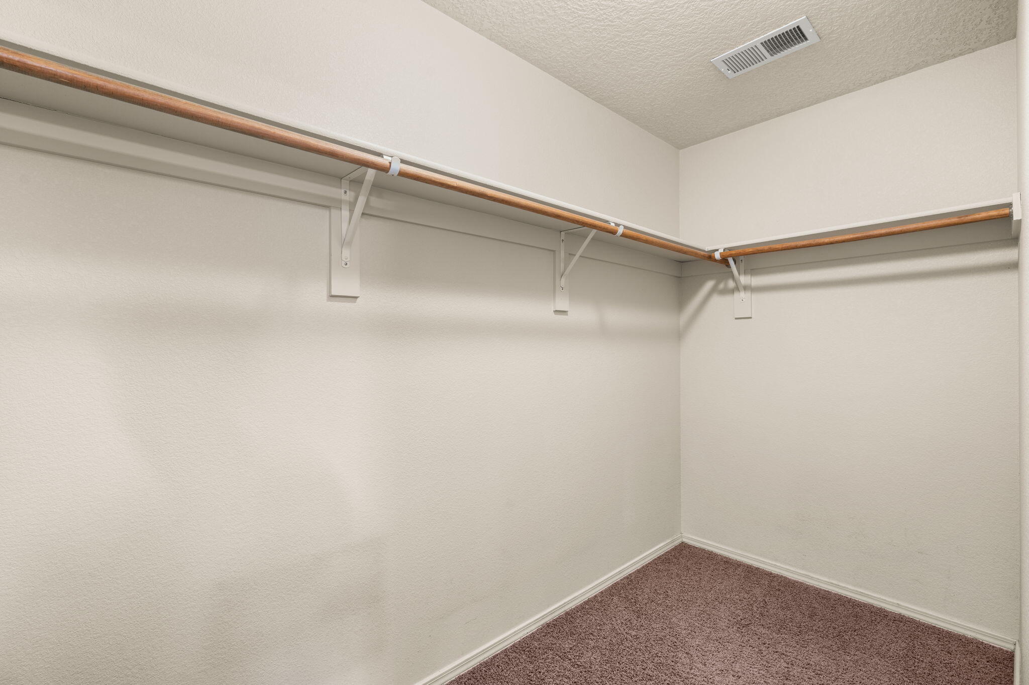 2034 S ENSENADA Circle SE