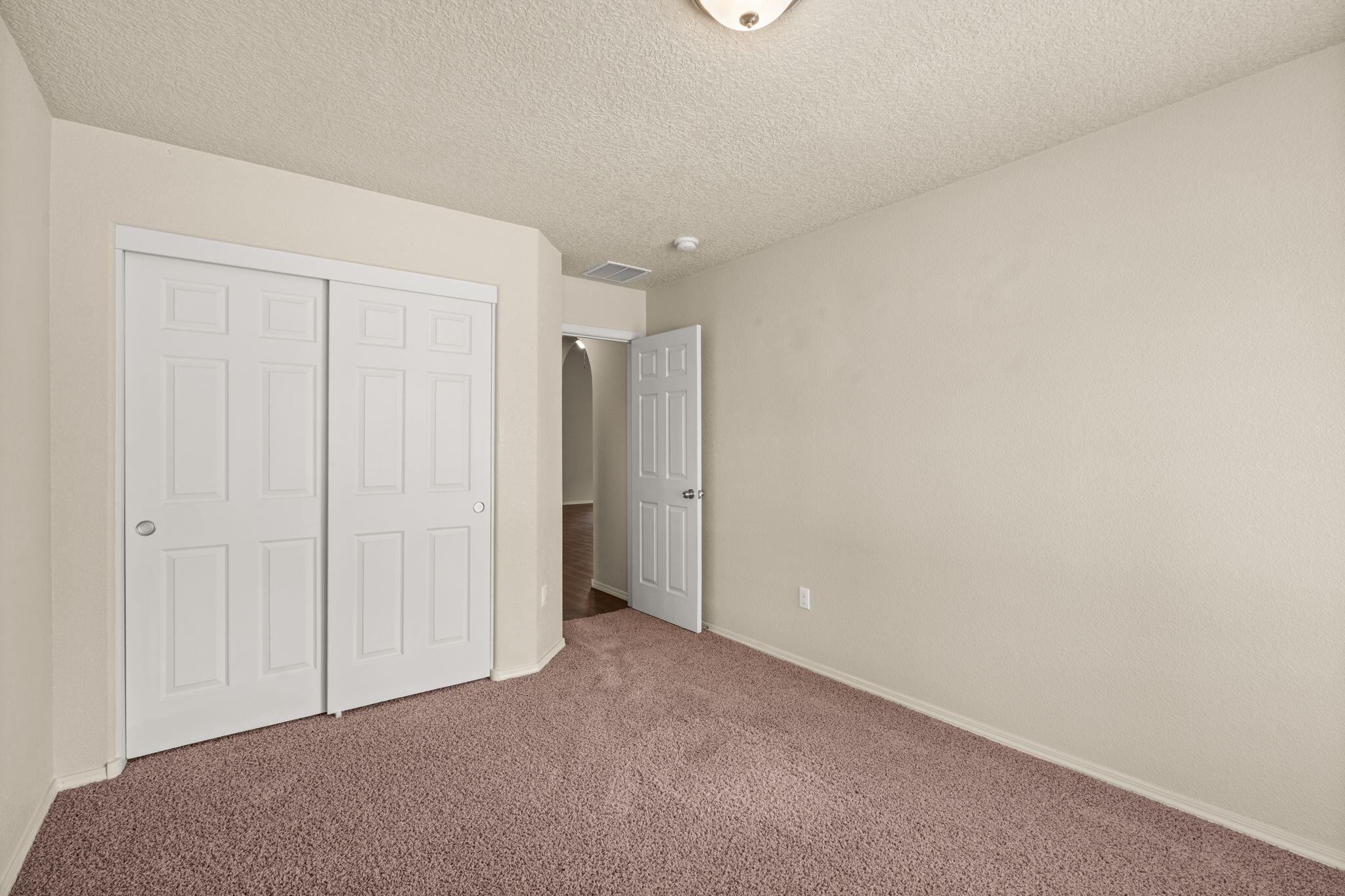 2034 S ENSENADA Circle SE