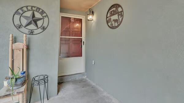 5404 TERRITORIAL Road NW