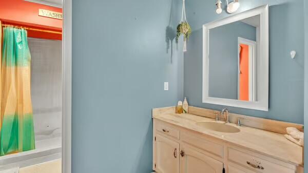 5404 TERRITORIAL Road NW