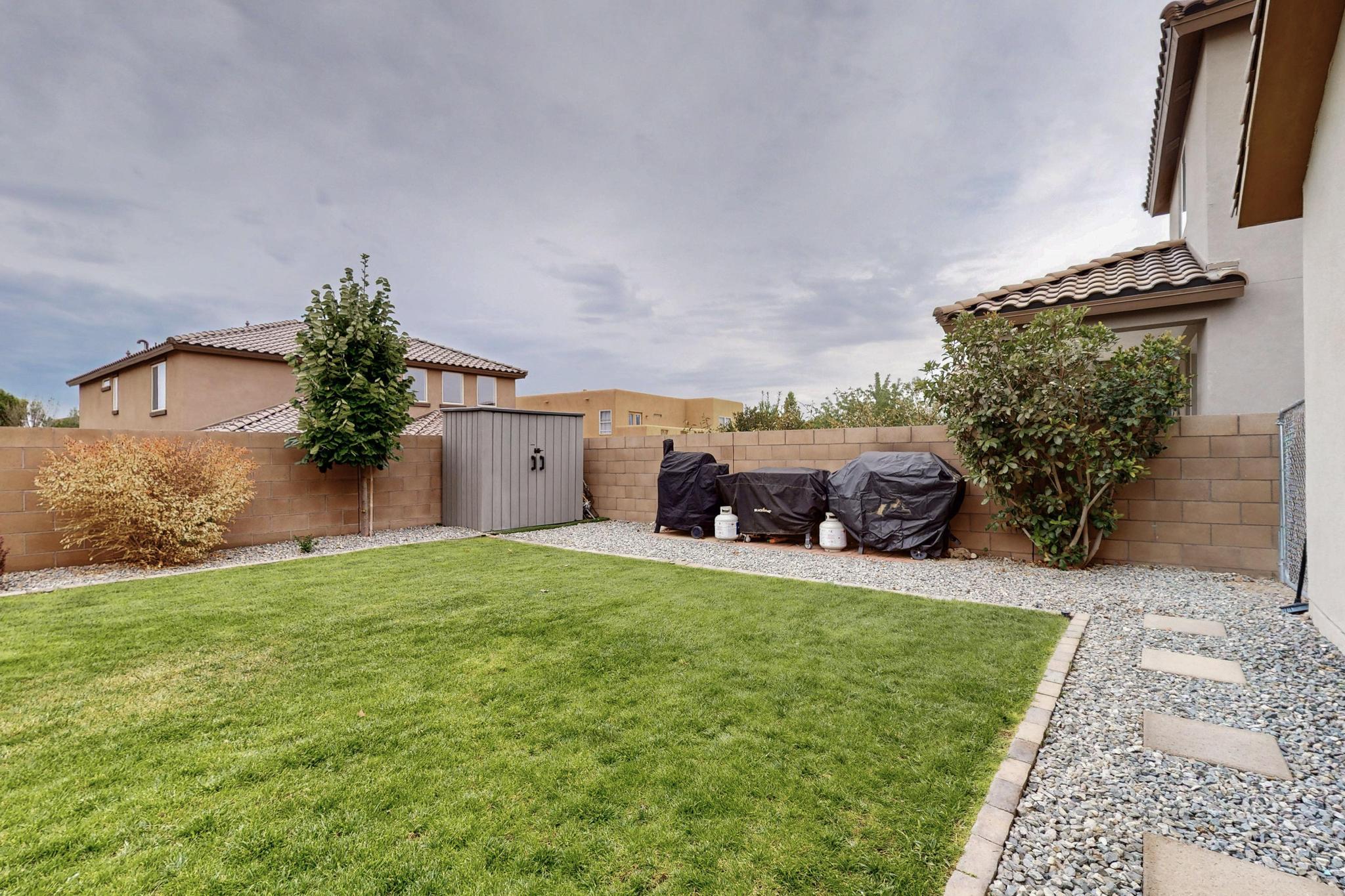 2004 SUMMER BREEZE Drive NW