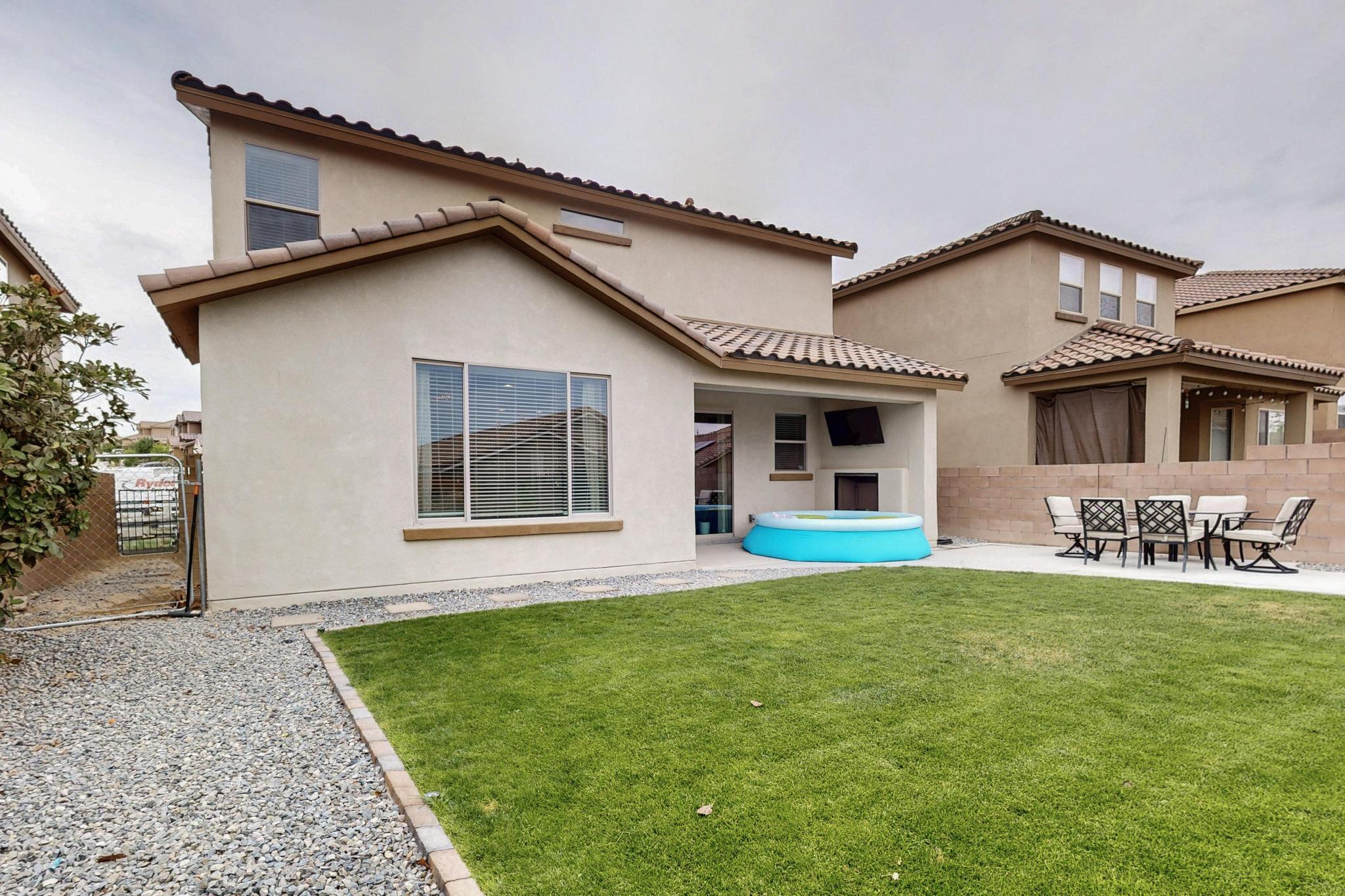 2004 SUMMER BREEZE Drive NW