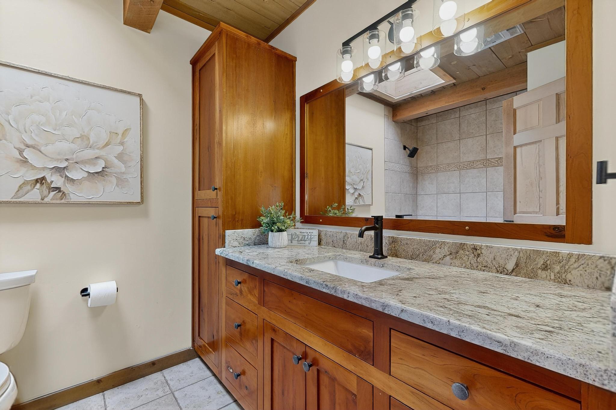 7425 QUEBRADA Place NE