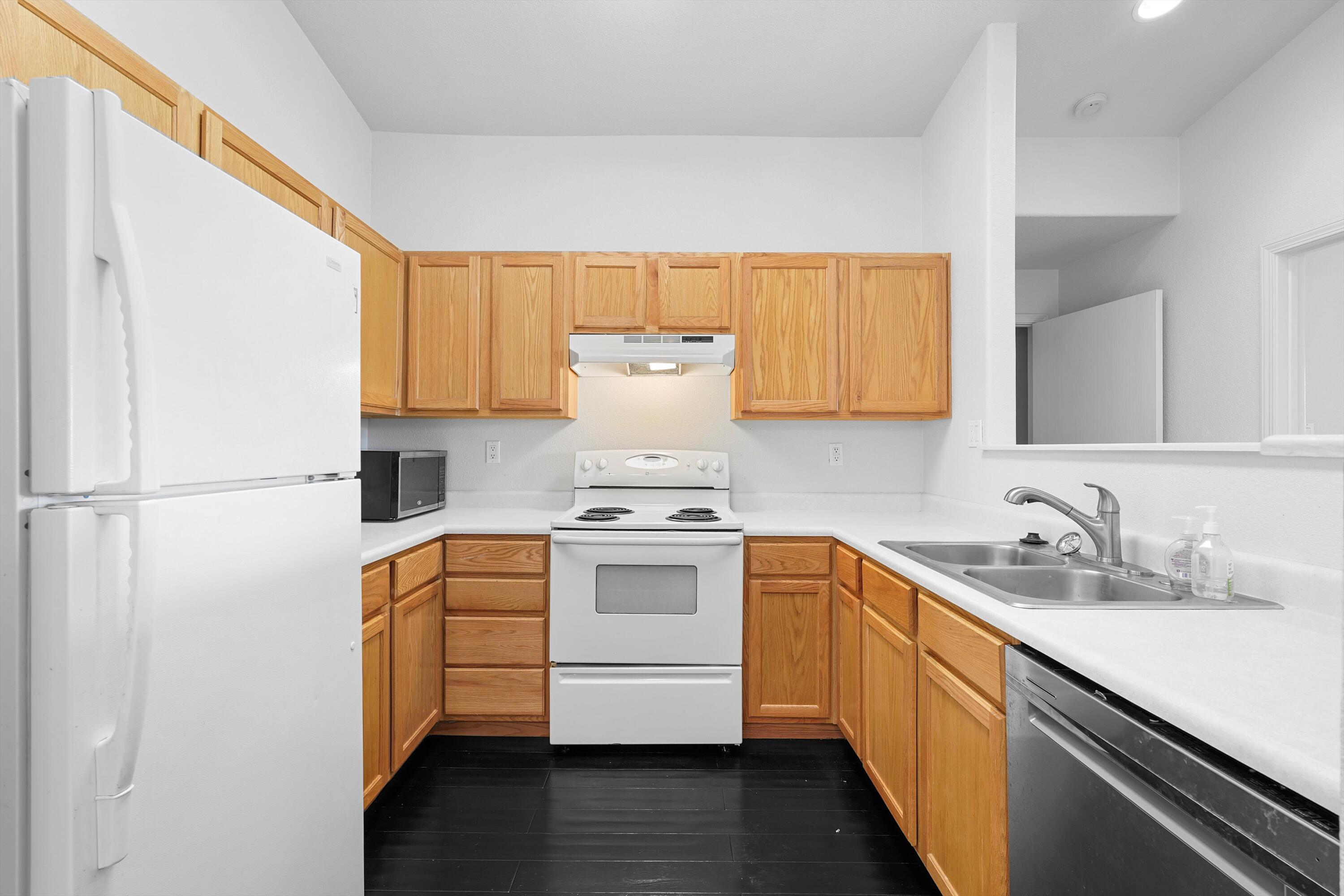 5719 VALLE ALEGRE Road NW