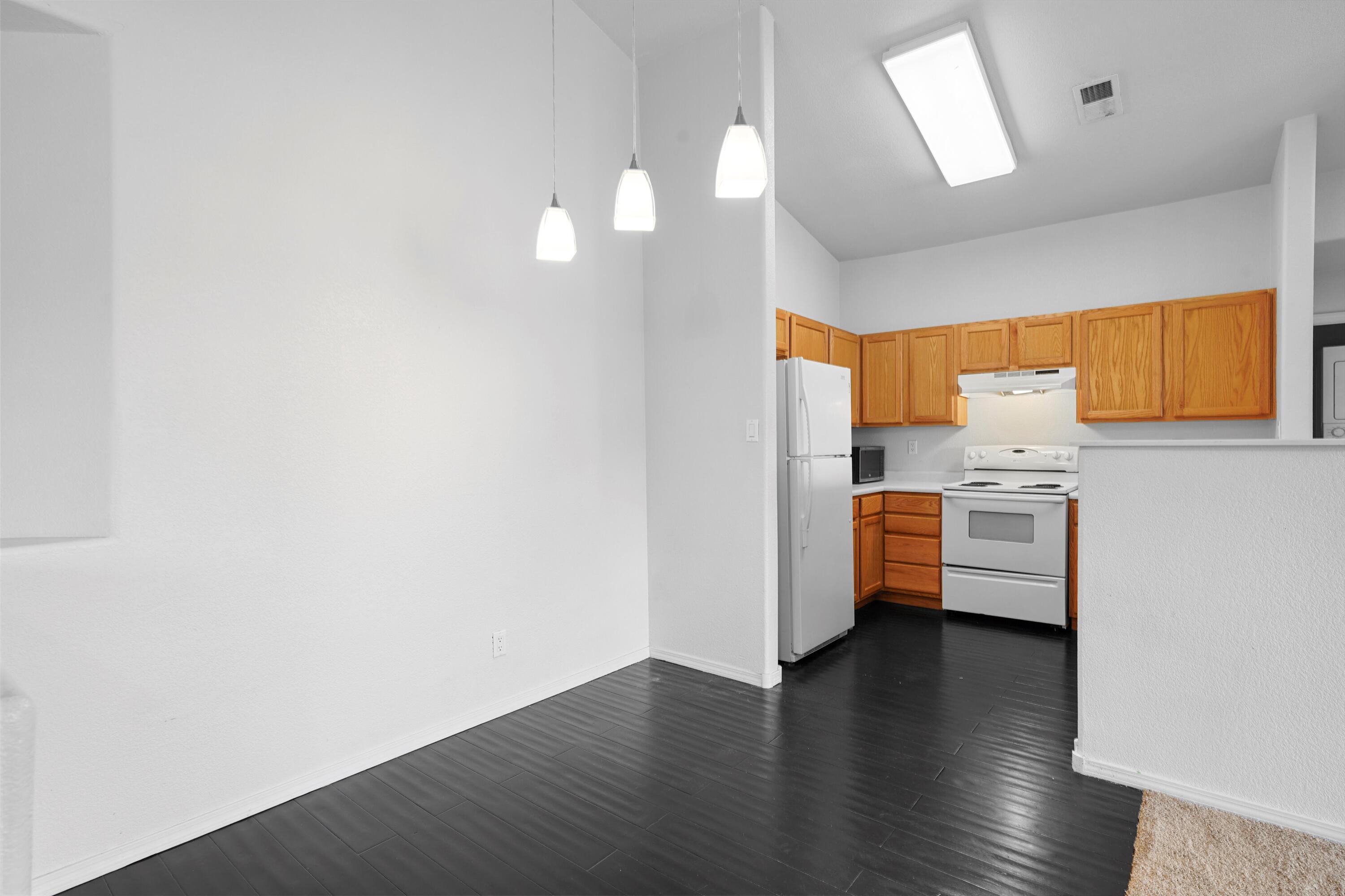 5719 VALLE ALEGRE Road NW