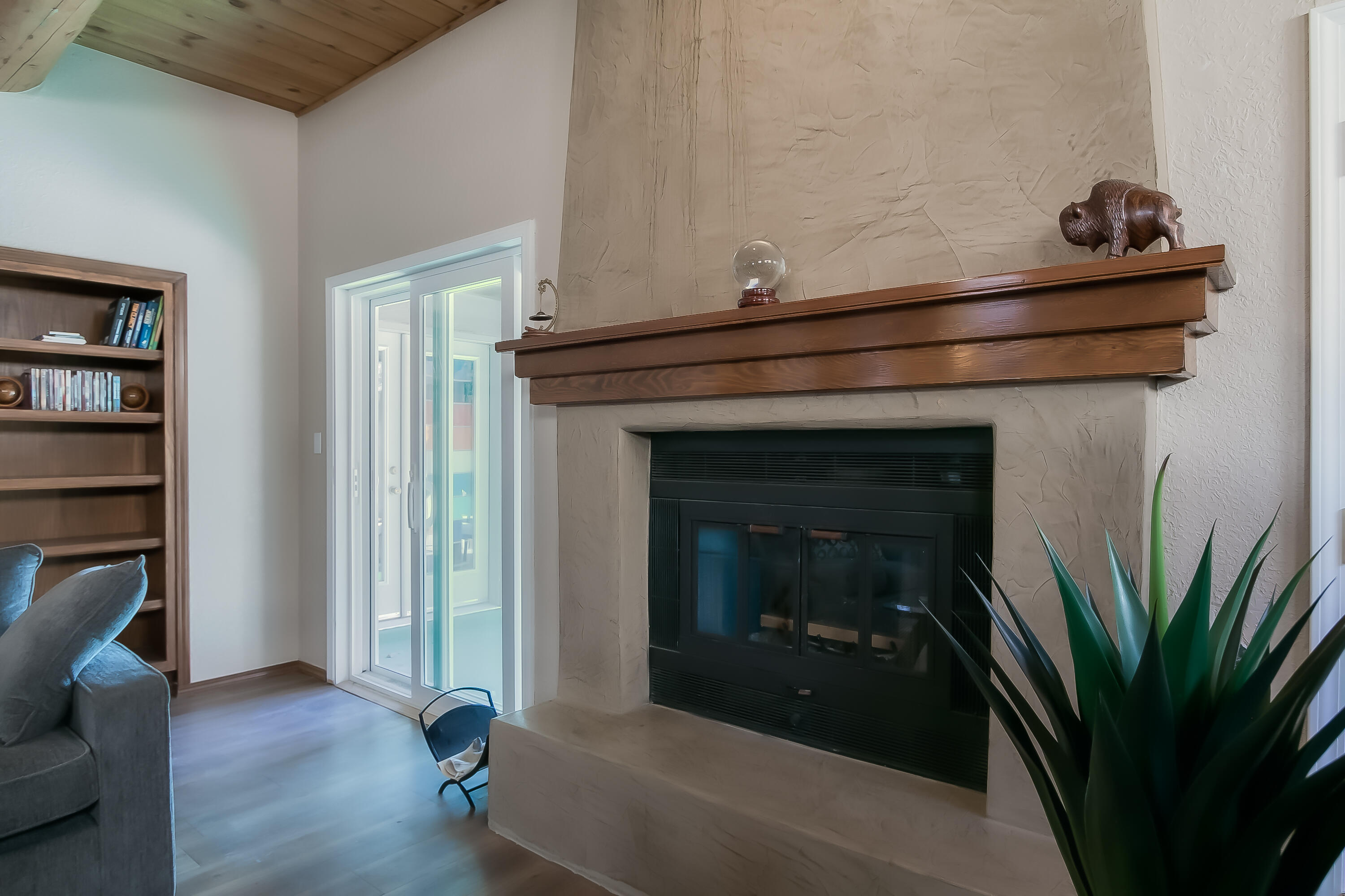 9404 Callaway Circle NE