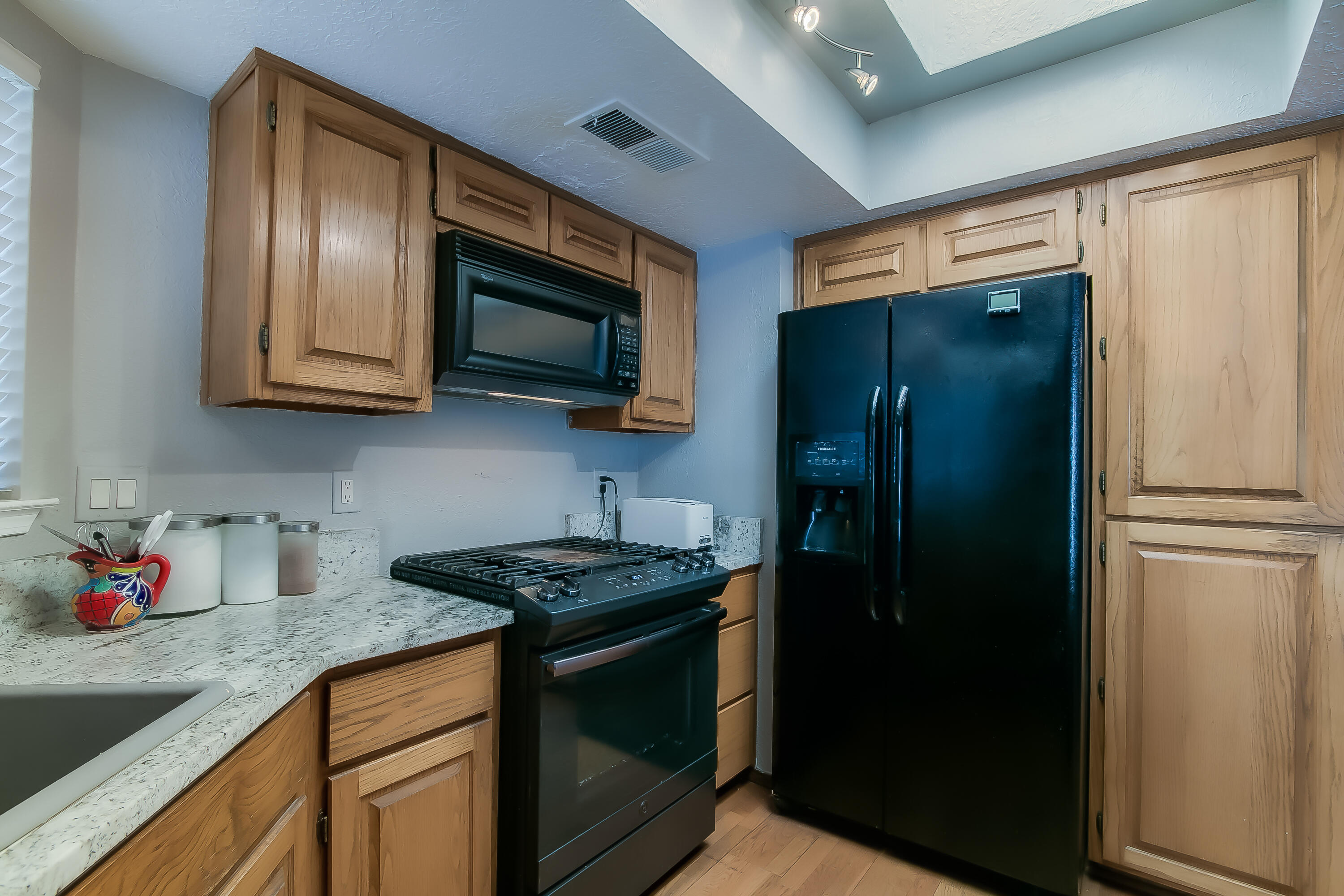 9404 Callaway Circle NE