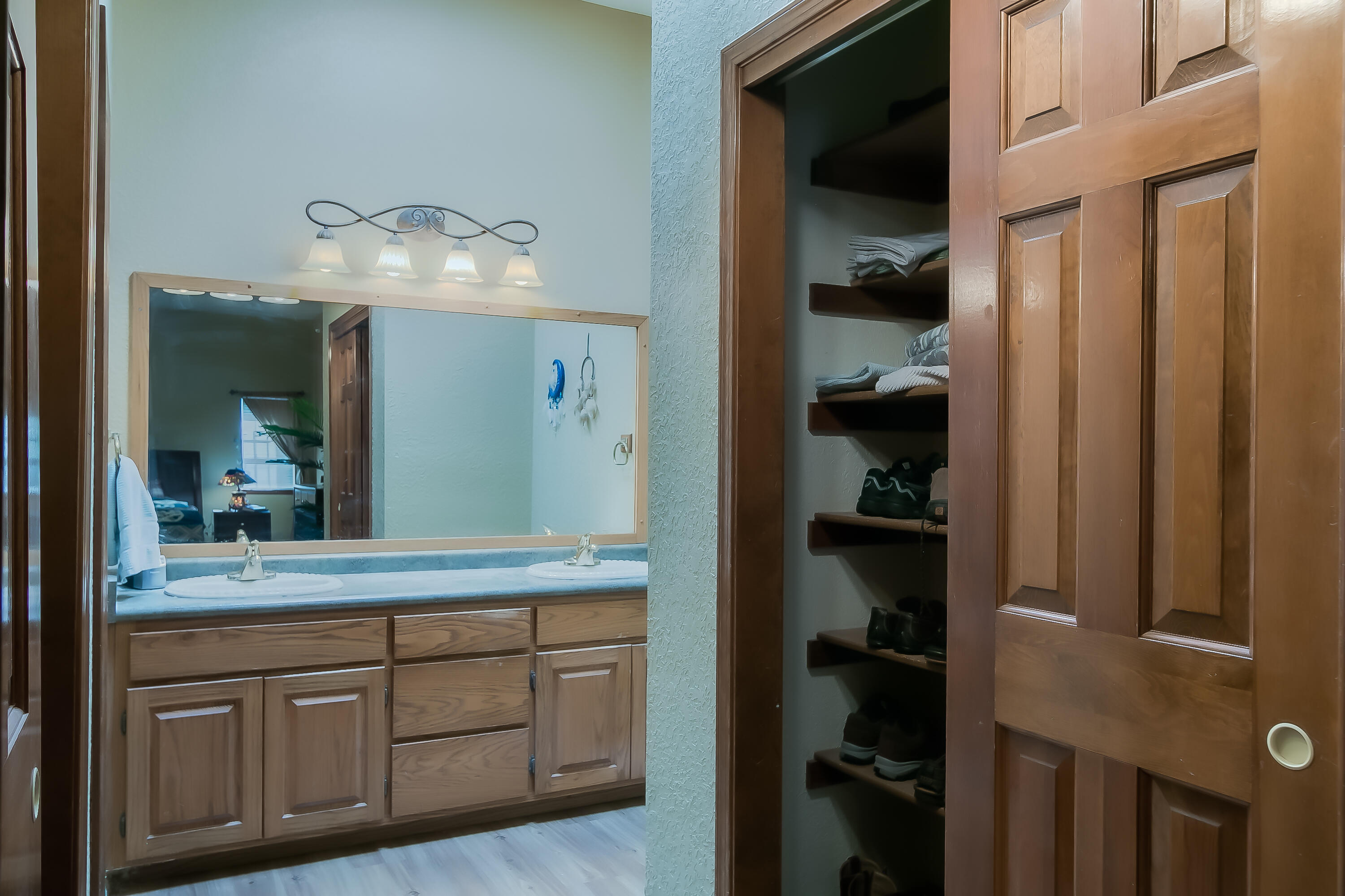 9404 Callaway Circle NE