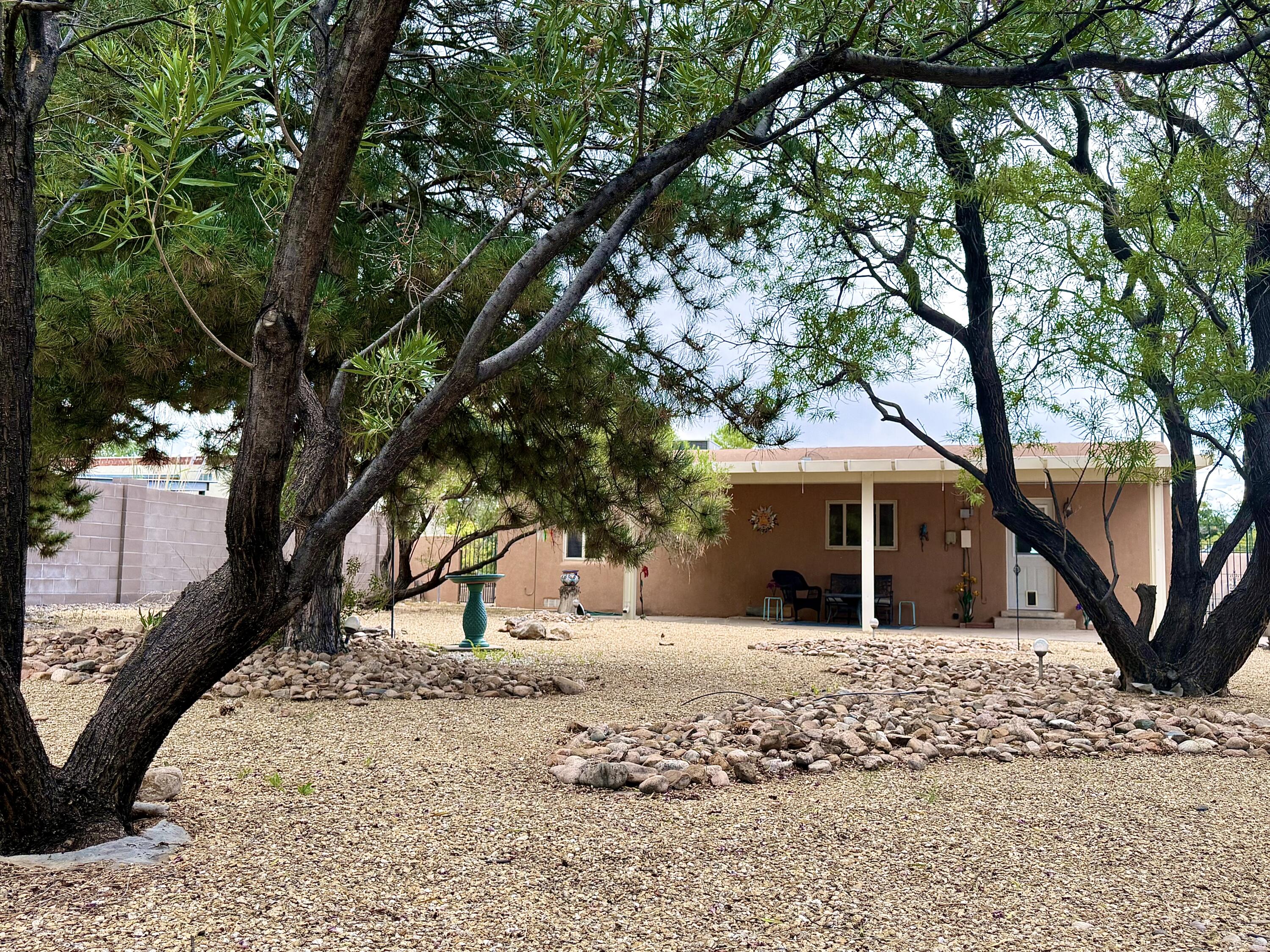 1512 Bryn Mawr Drive NE