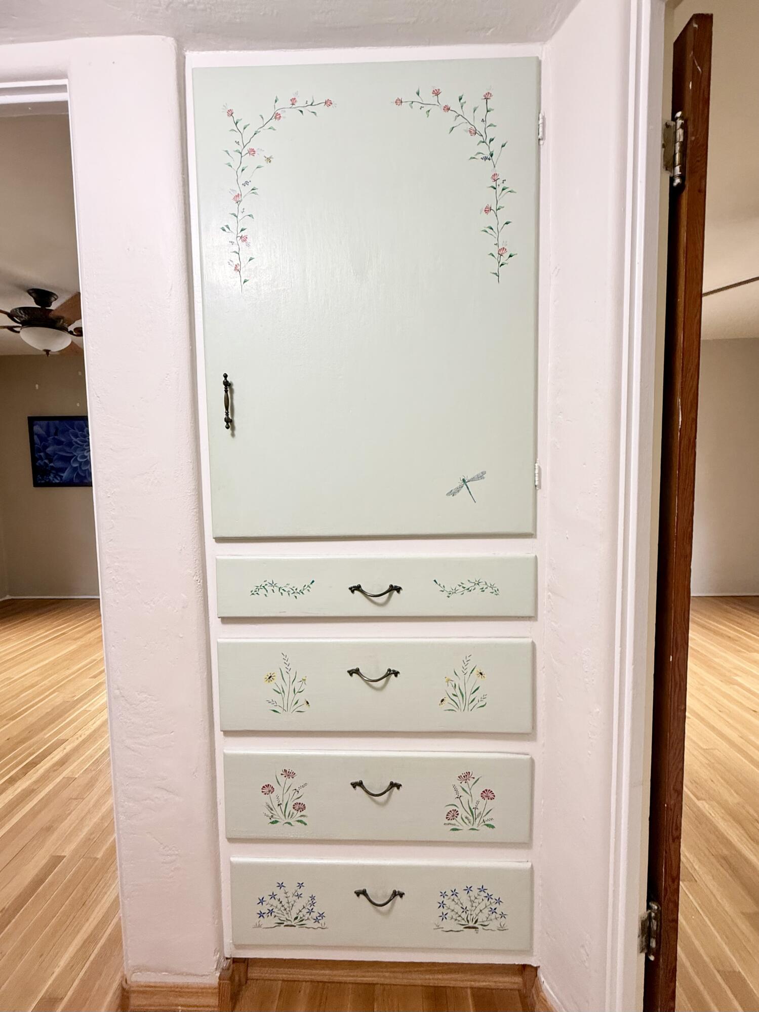 1512 Bryn Mawr Drive NE