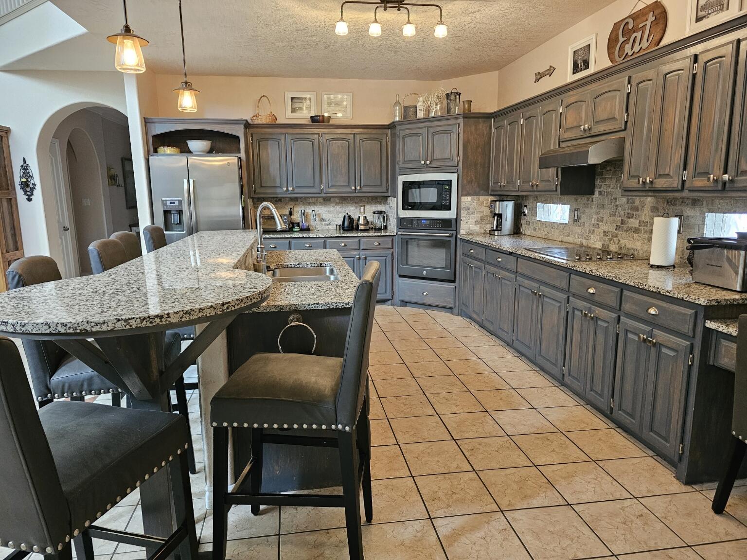 7400 WADI MUSA Drive NE